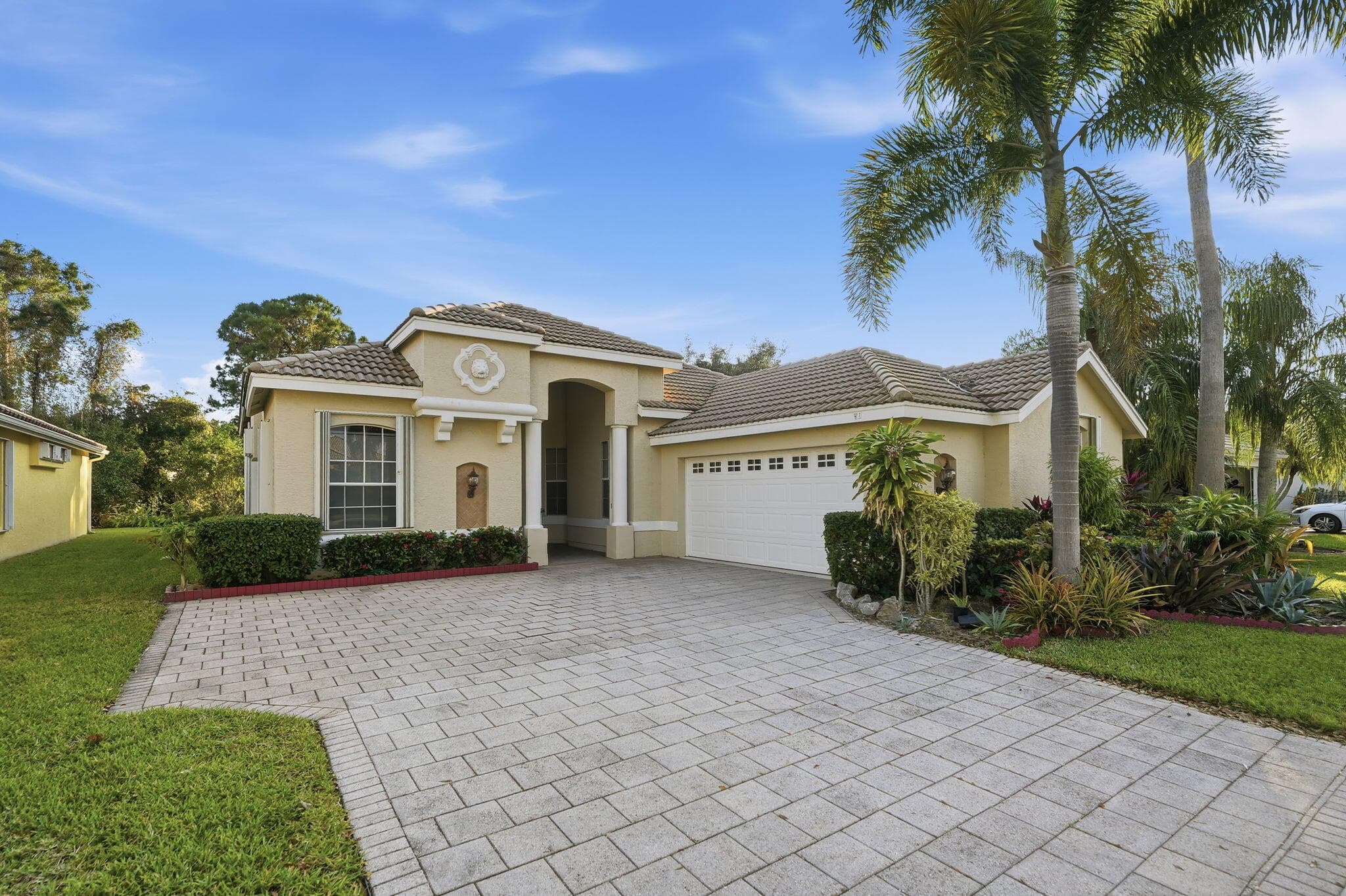 665 SW Sw Lake Charles Circle, Port St. Lucie, FL 34986 — photo 5 of 59