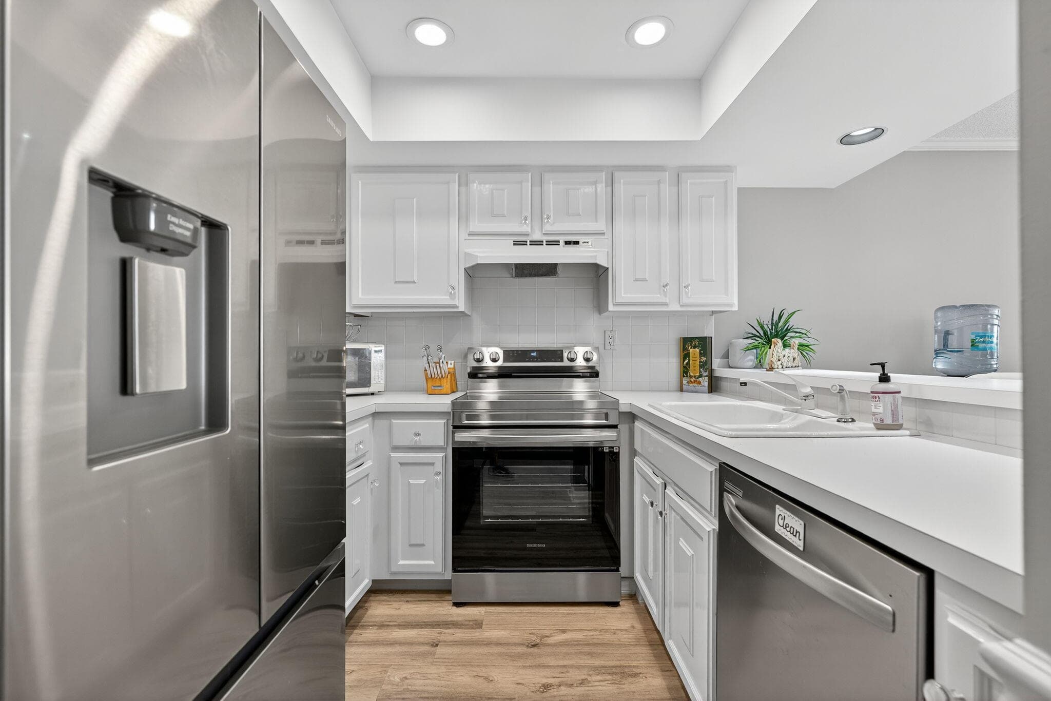 390 NE Edgewater Drive 403, Stuart, FL 34996 — photo 11 of 46