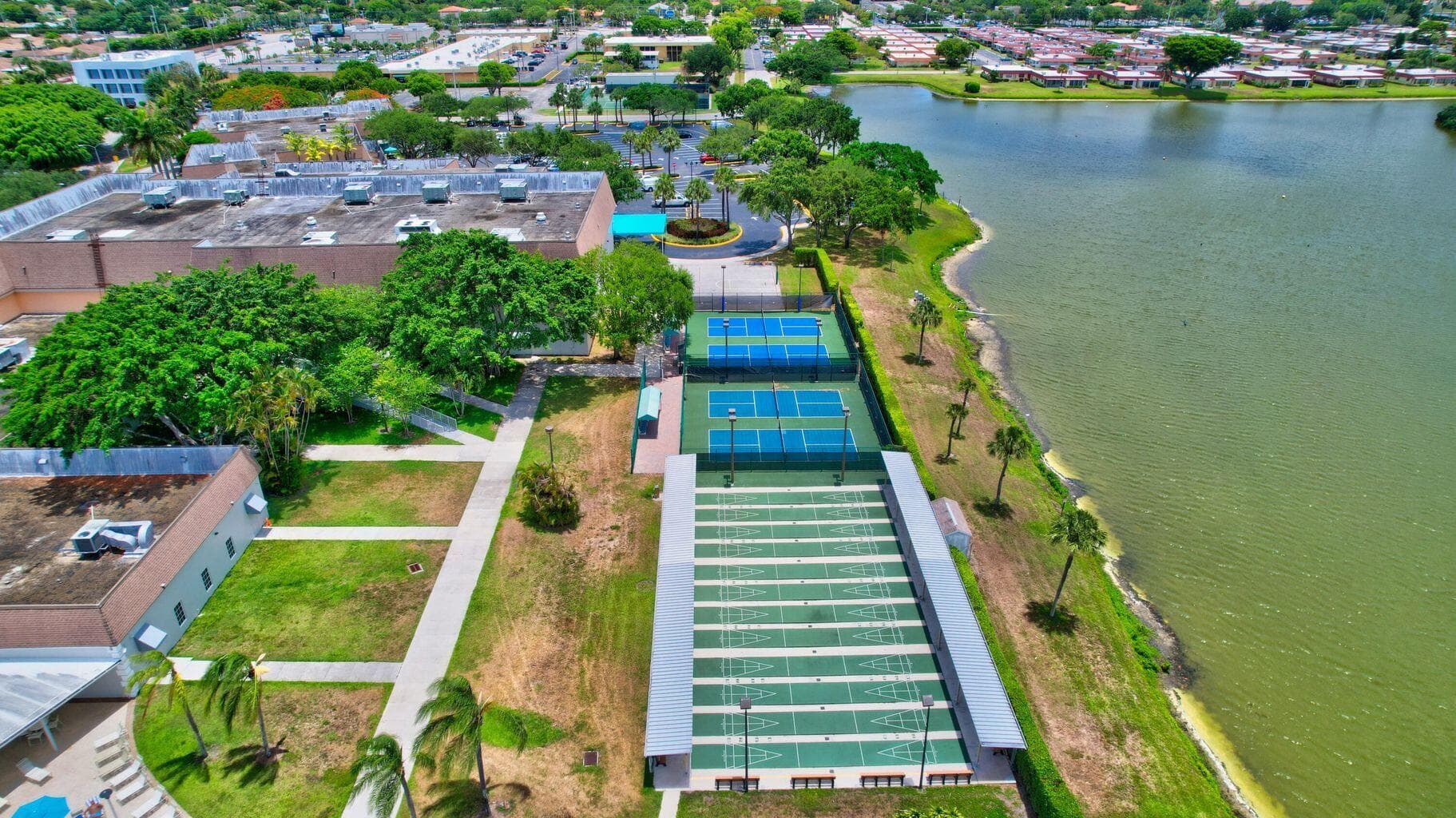 571 Piedmont L, Delray Beach, FL 33484 — photo 44 of 63