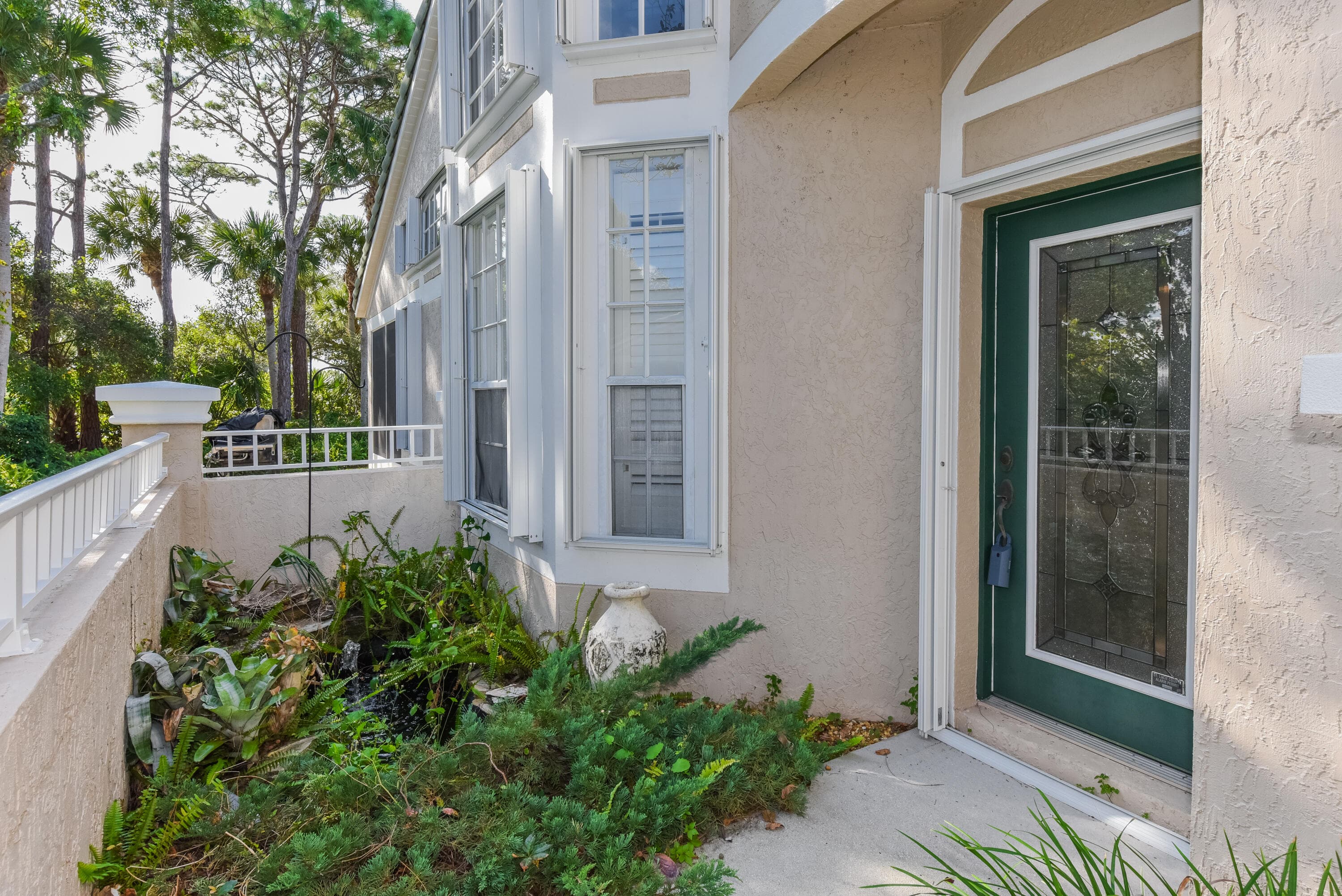 1567 SW Harbour Isles Circle, Port St. Lucie, FL 34986 — photo 3 of 32