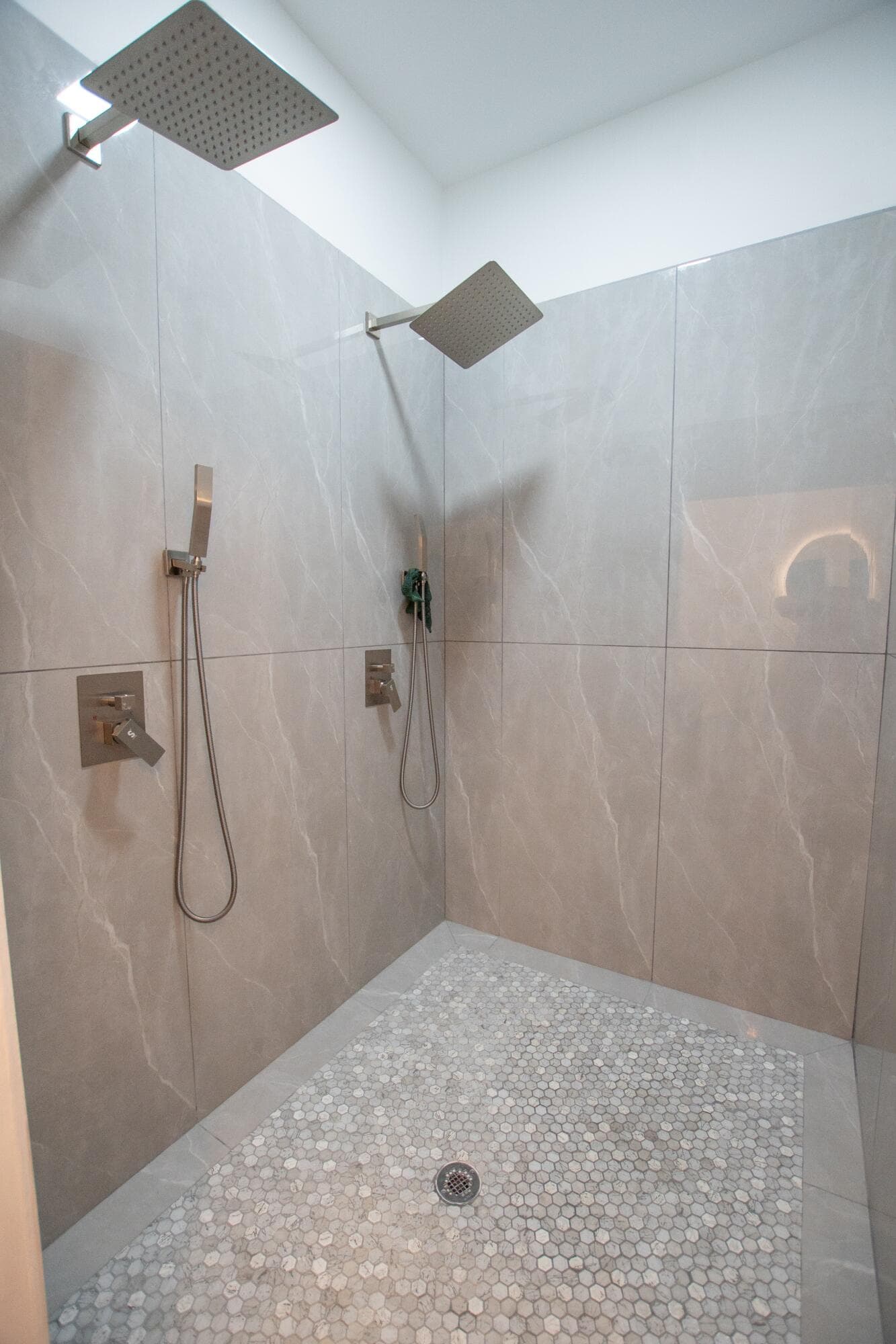 238 Placencia Road — photo 14 of 22