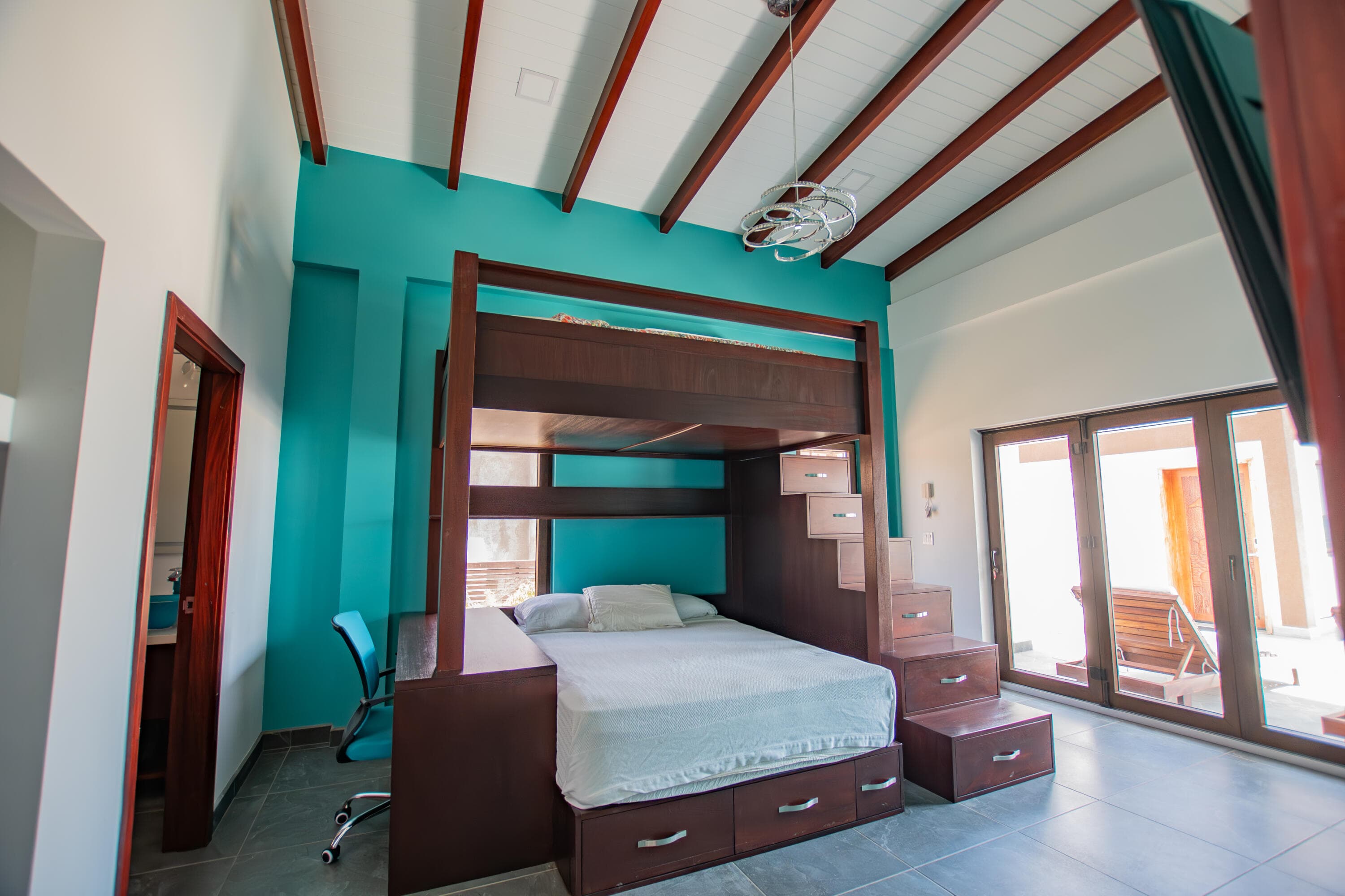 238 Placencia Road — photo 17 of 22