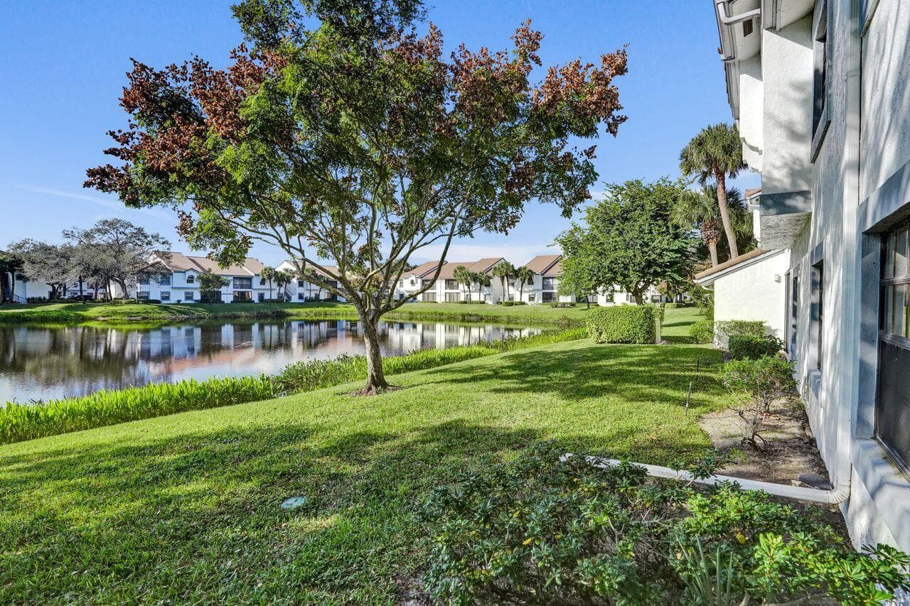 5415 Verona Drive I, Boynton Beach, FL 33437 — photo 4 of 48