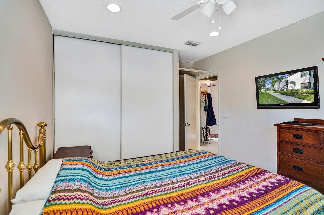 5415 Verona Drive I, Boynton Beach, FL 33437 — photo 10 of 48