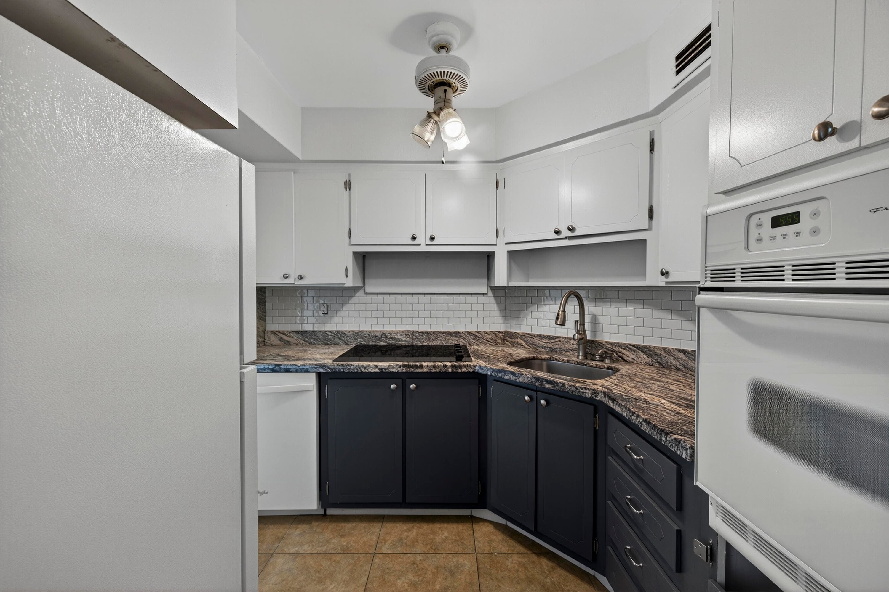 2151 NE 42 Nd Court 136, Lighthouse Point, FL 33064 — photo 1 of 40