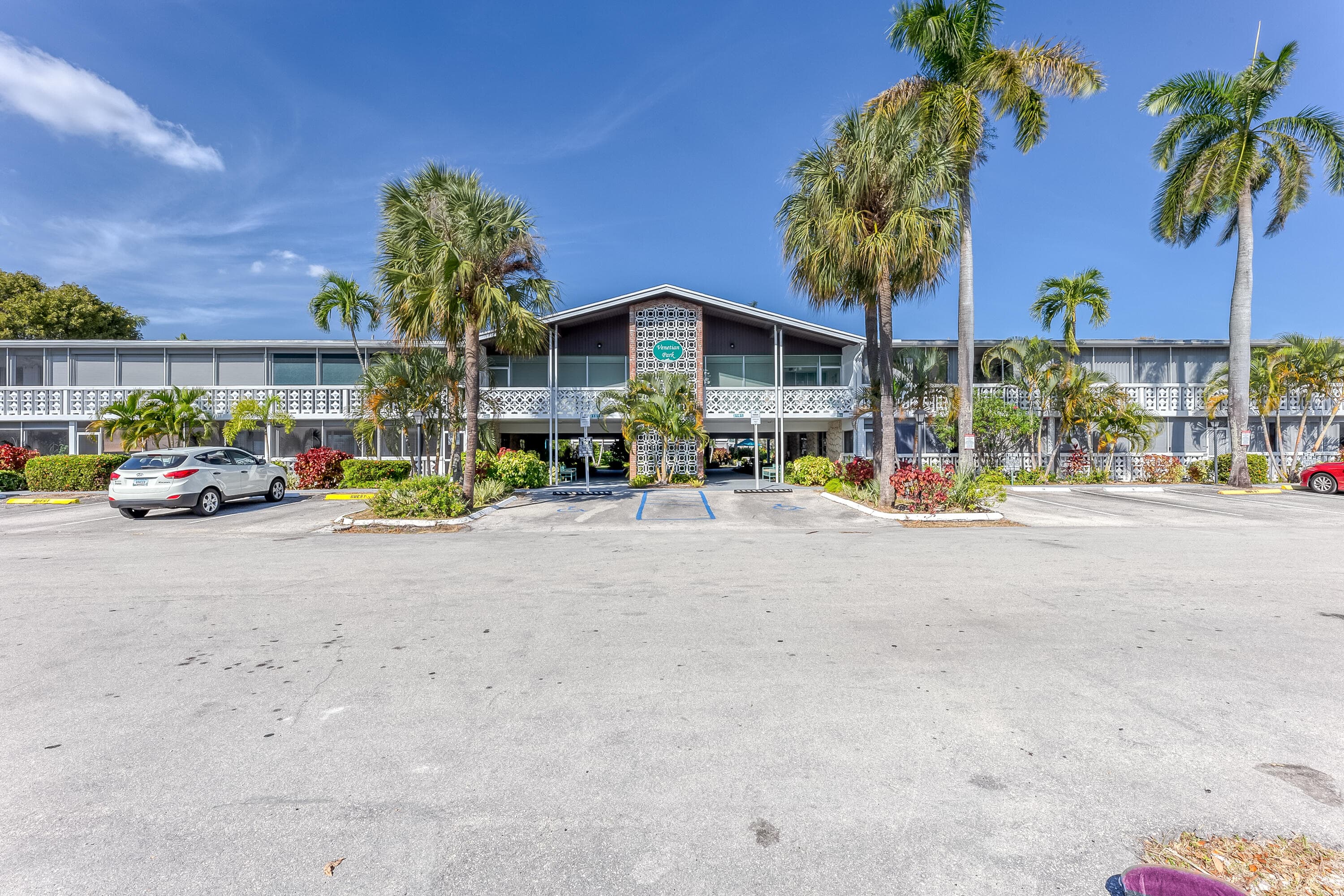 2151 NE 42 Nd Court 136, Lighthouse Point, FL 33064 — photo 37 of 40