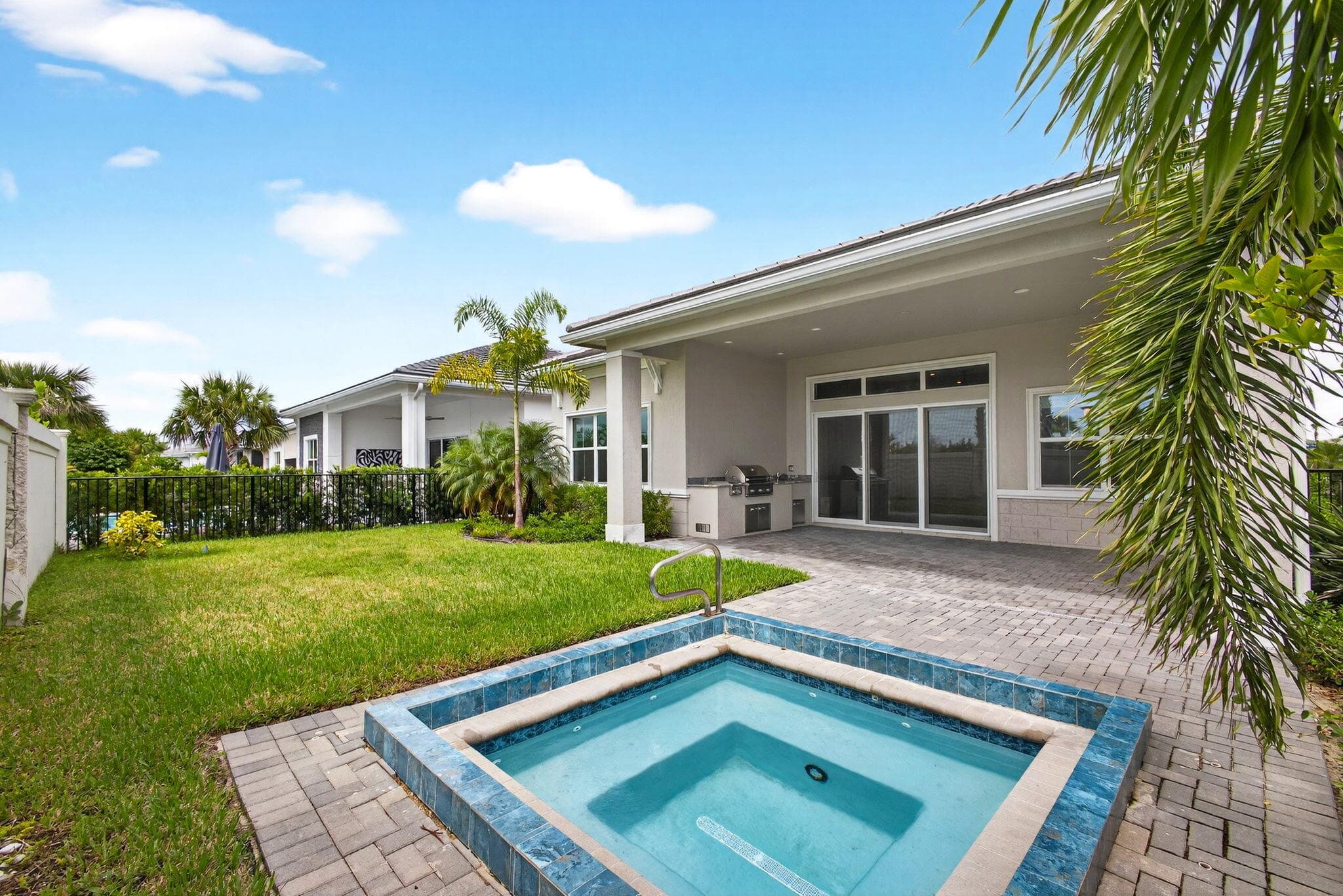9901 Regency Way, Palm Beach Gardens, FL 33412 — photo 38 of 96