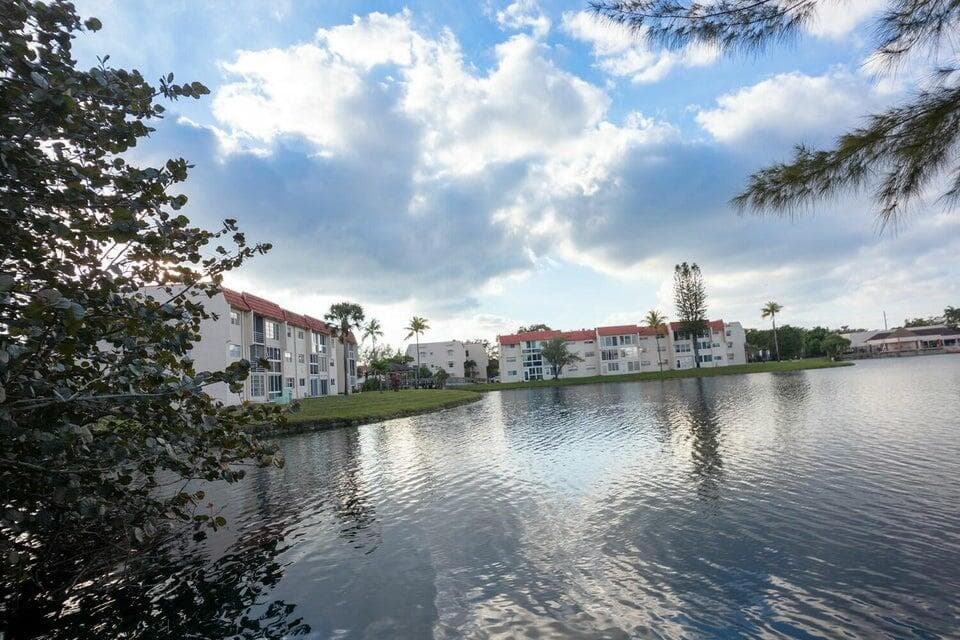 3091 E Sun Sunrise Lakes Drive E 207, Sunrise, FL 33322 — photo 46 of 54