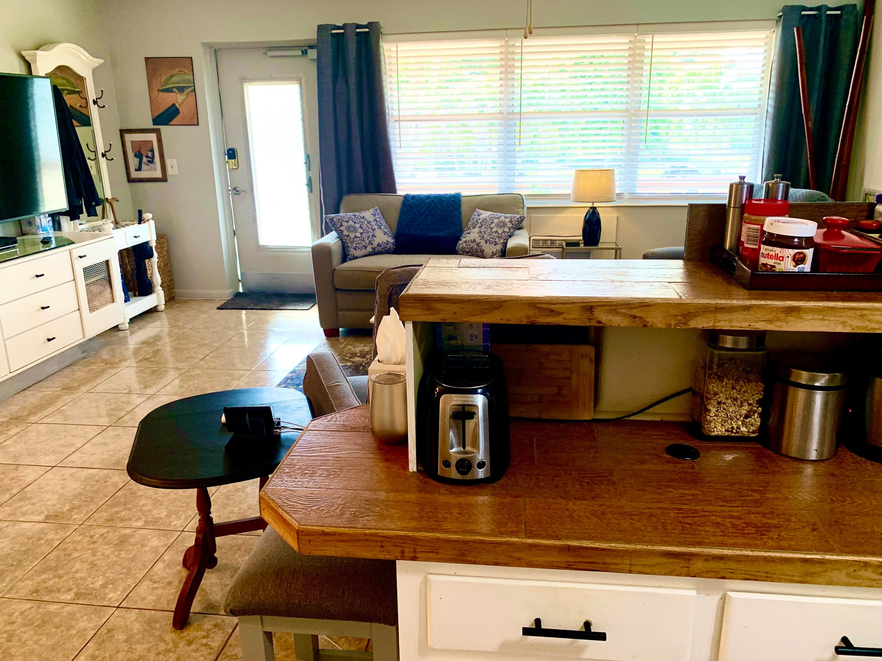 116 Canterbury E, West Palm Beach, FL 33417 — photo 11 of 60