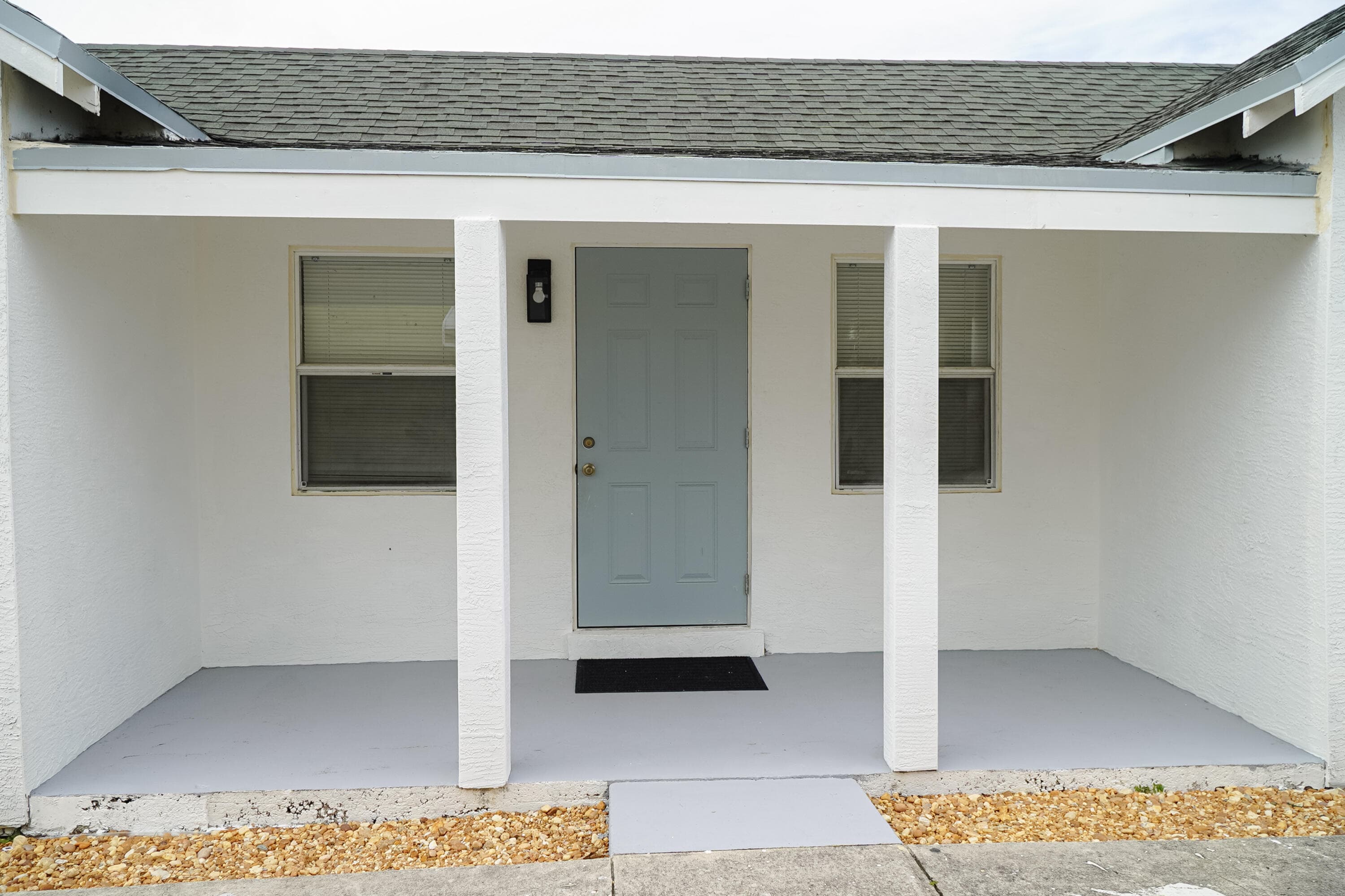 908 W 5th Street, Riviera Beach, FL 33404 — photo 2 of 40