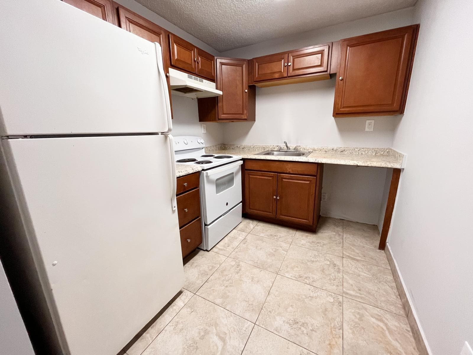 1106 Meadows Circle, Boynton Beach, FL 33436 — photo 11 of 16