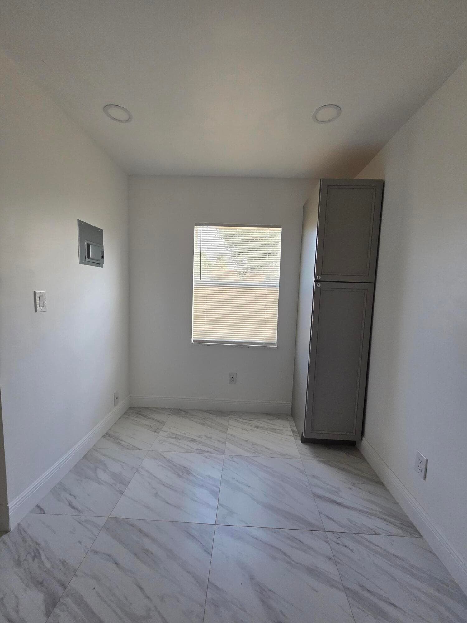908 W 5th Street, Riviera Beach, FL 33404 — photo 33 of 40