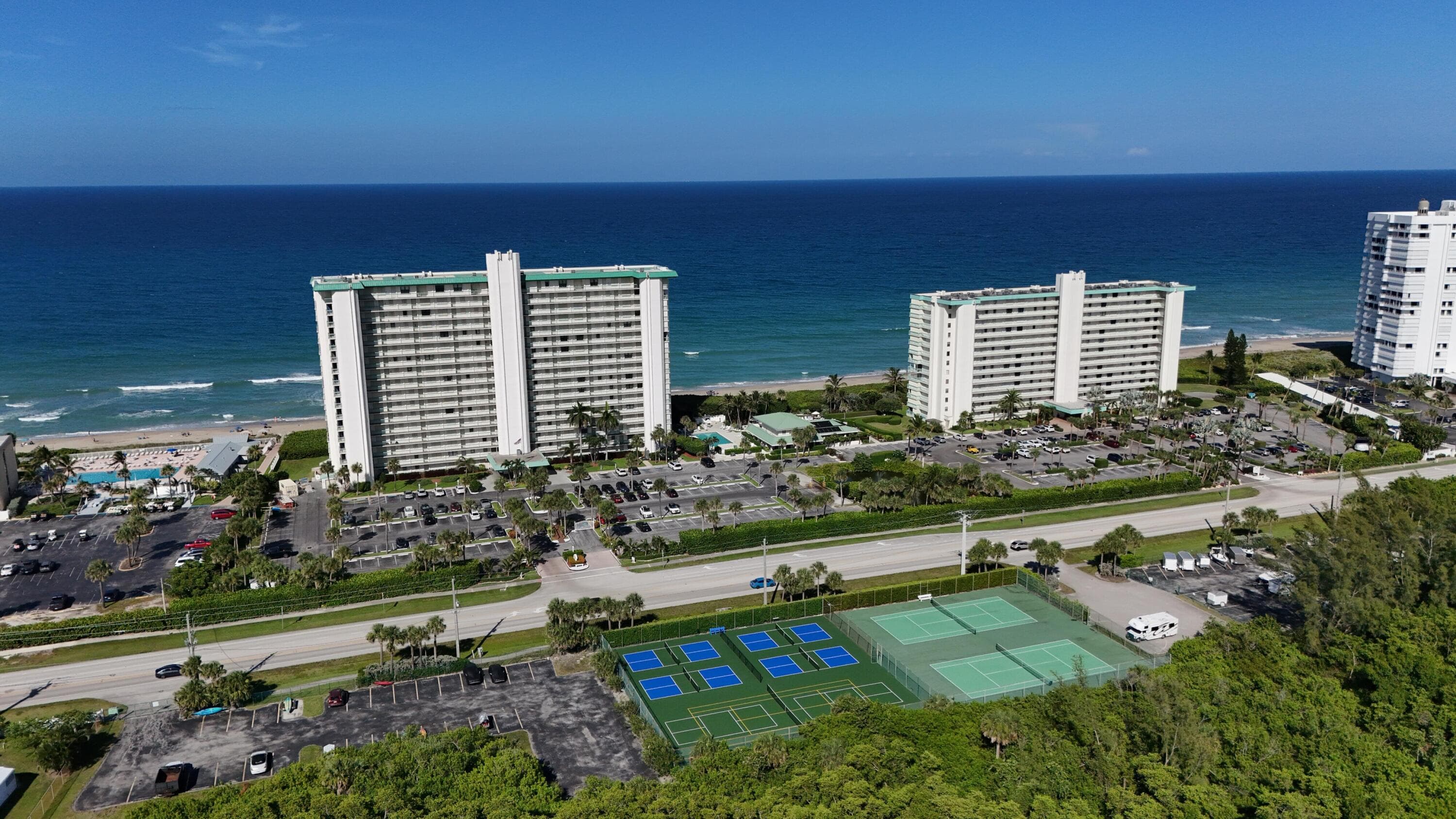 9940 S Ocean Drive 1005, Jensen Beach, FL 34957 — photo 2 of 19