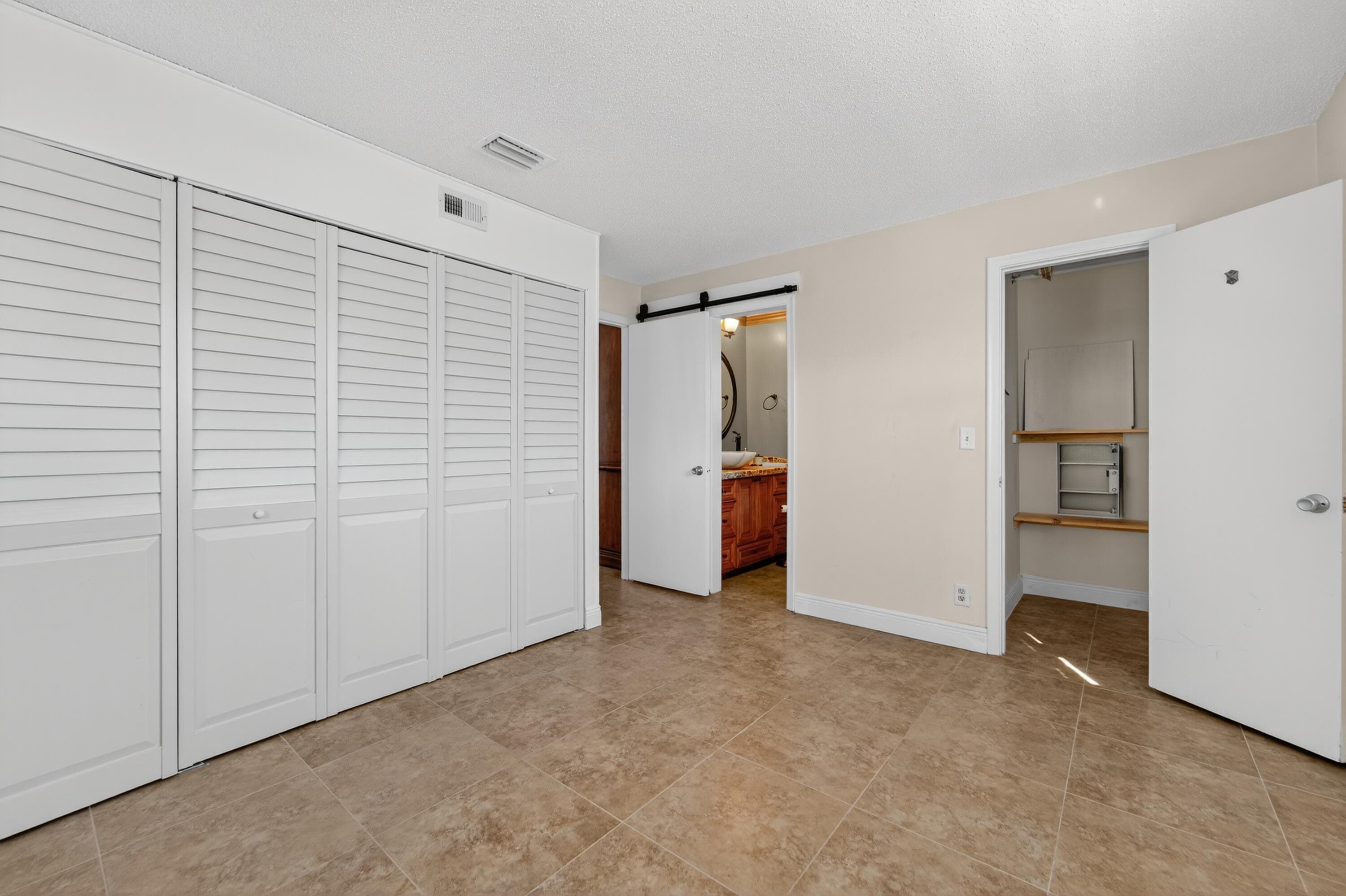 1708 SW 21st Street SW, Boynton Beach, FL 33426 — photo 34 of 38