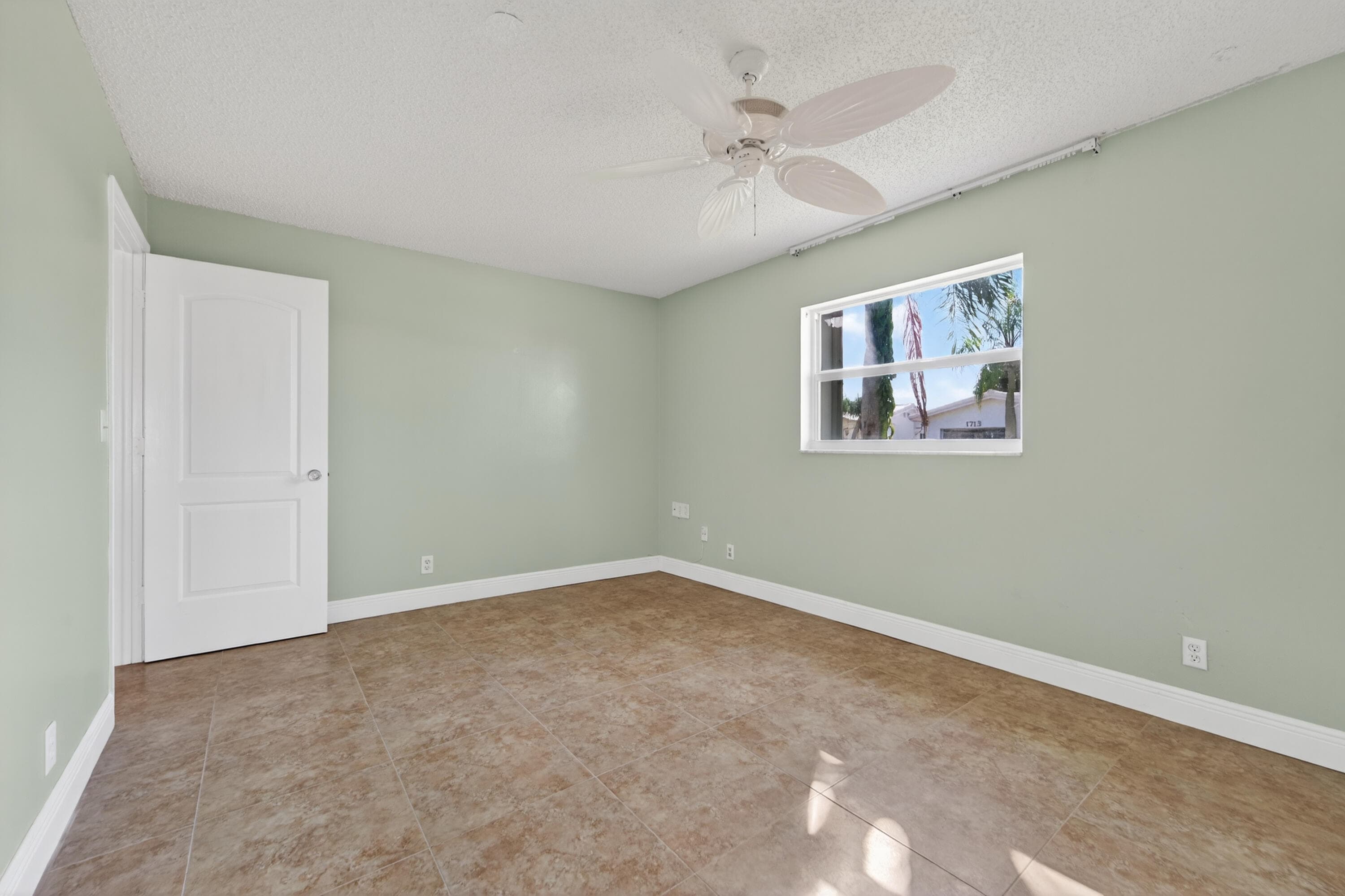 1708 SW 21st Street SW, Boynton Beach, FL 33426 — photo 22 of 38