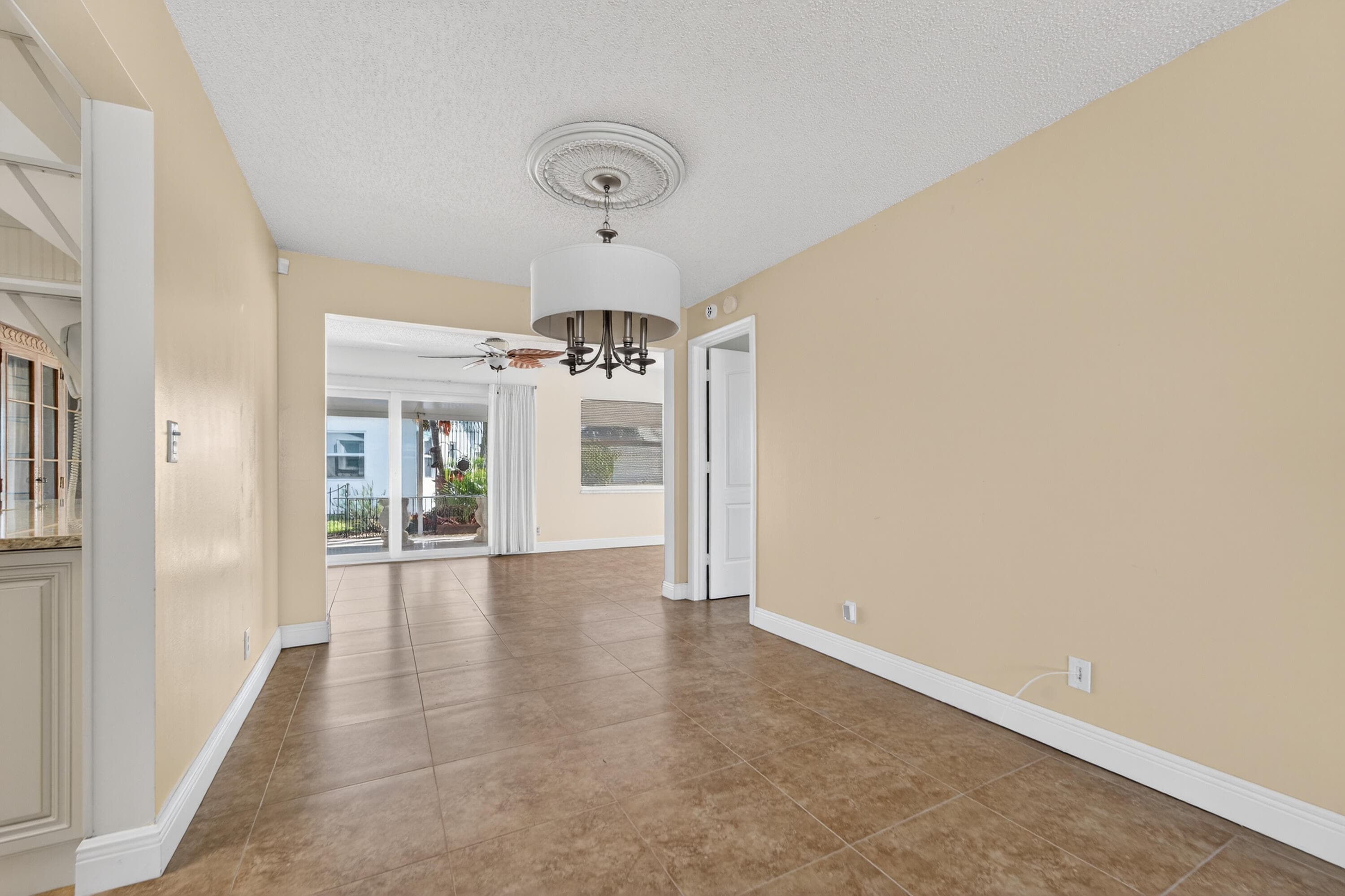 1708 SW 21st Street SW, Boynton Beach, FL 33426 — photo 15 of 38