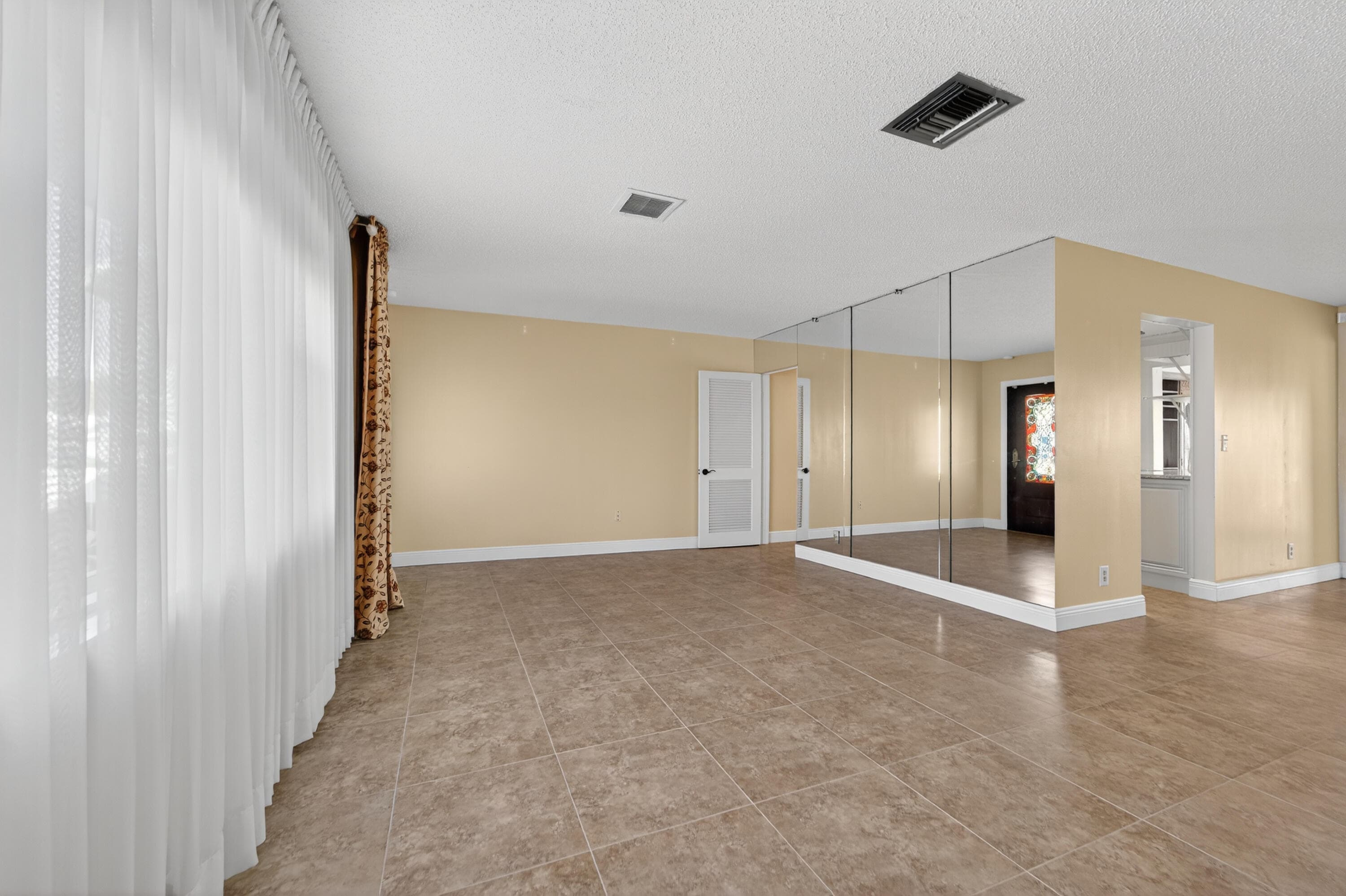 1708 SW 21st Street SW, Boynton Beach, FL 33426 — photo 13 of 38