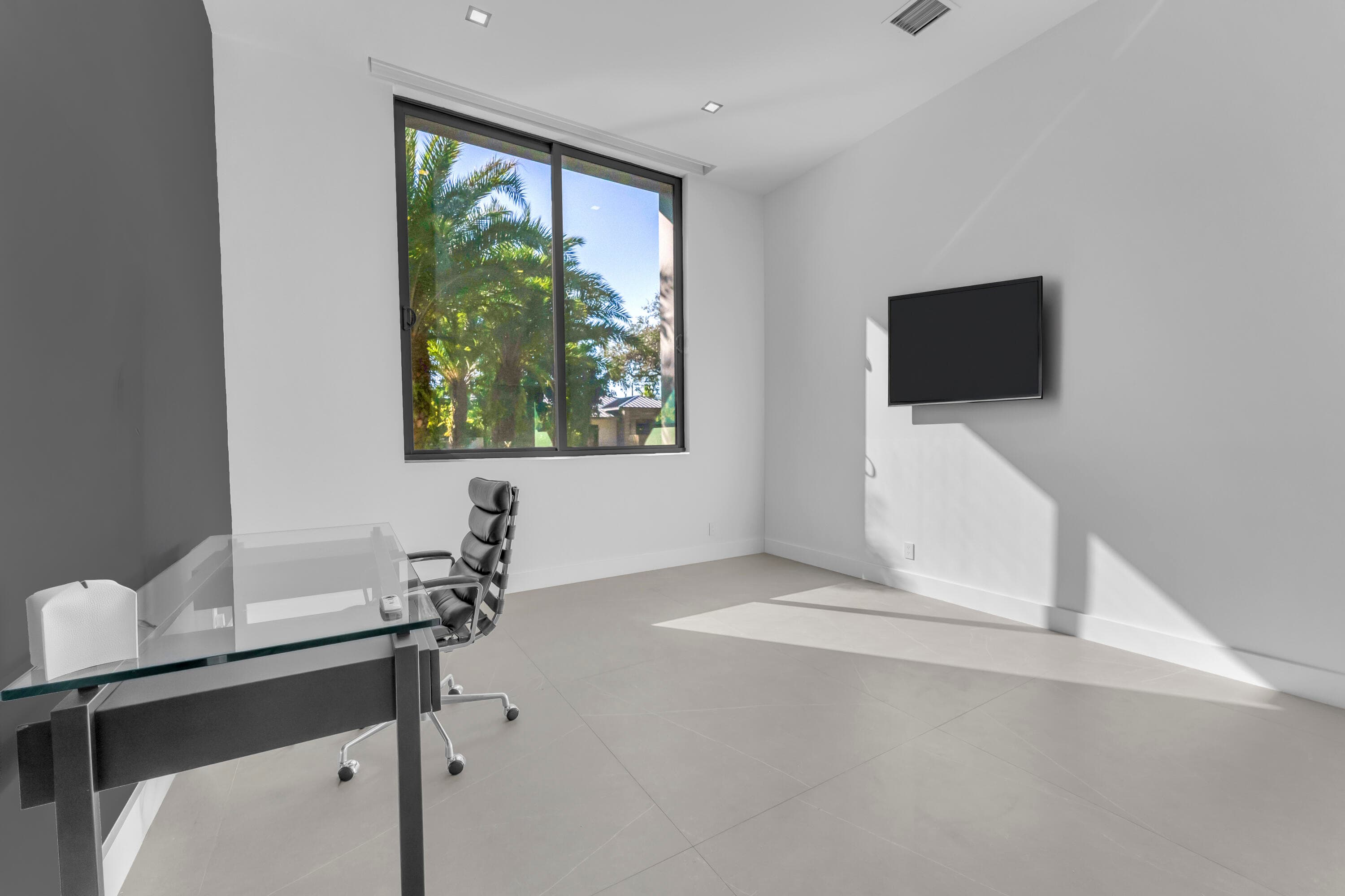 2401 NE 13th Street, Fort Lauderdale, FL 33304 — photo 42 of 74