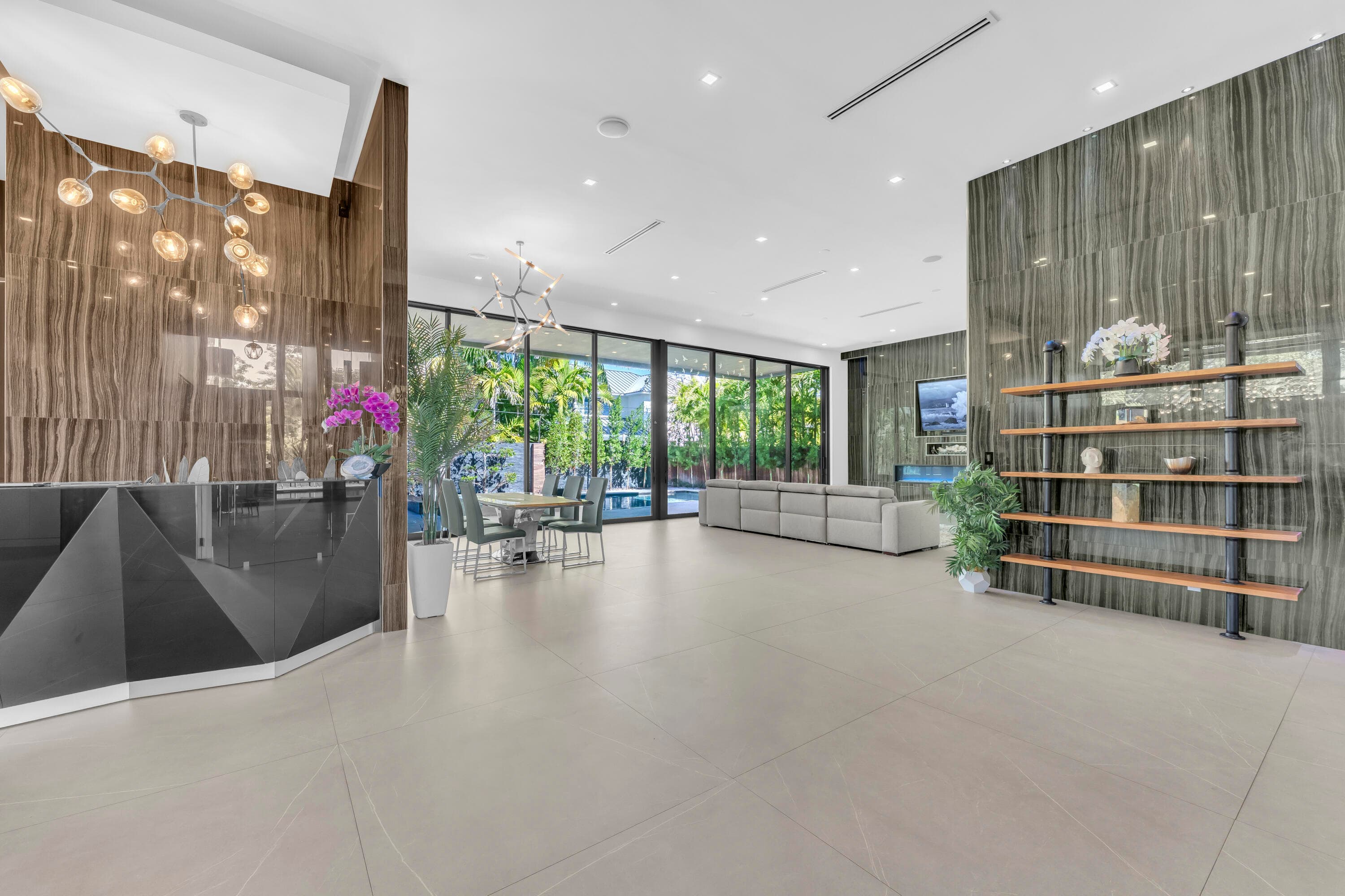 2401 NE 13th Street, Fort Lauderdale, FL 33304 — photo 14 of 74