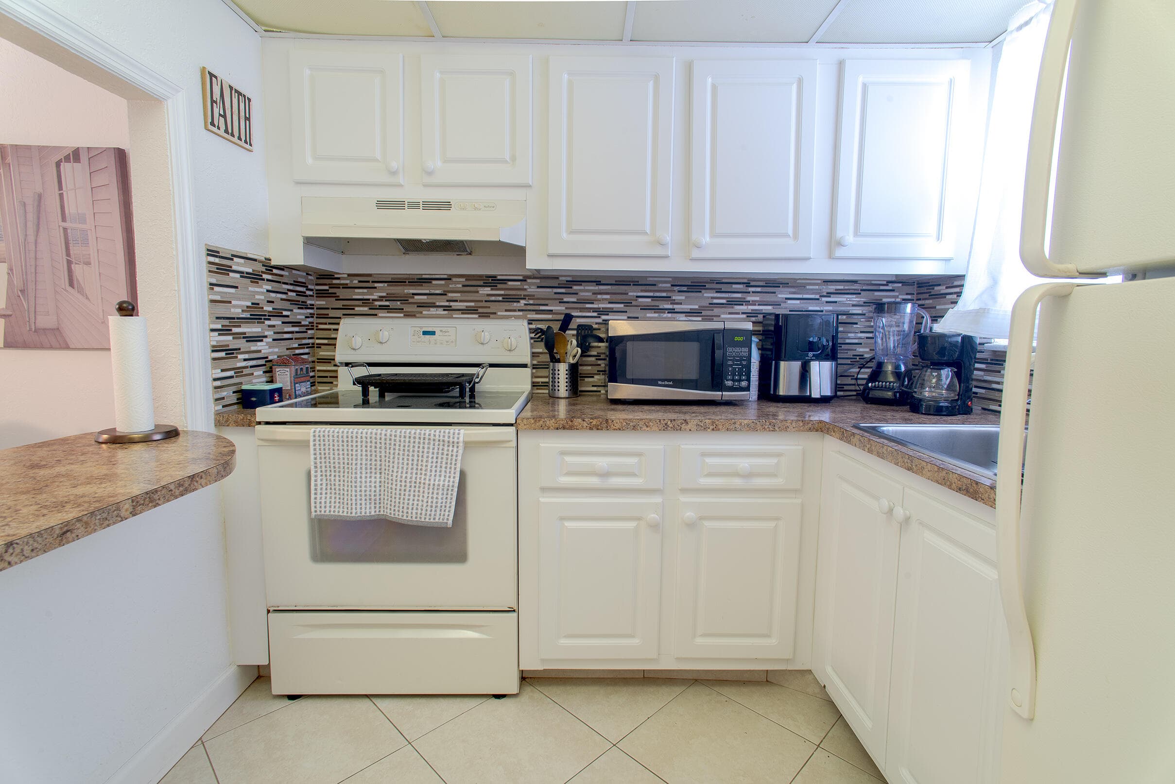 3091 E Sun Sunrise Lakes Drive E 207, Sunrise, FL 33322 — photo 1 of 54
