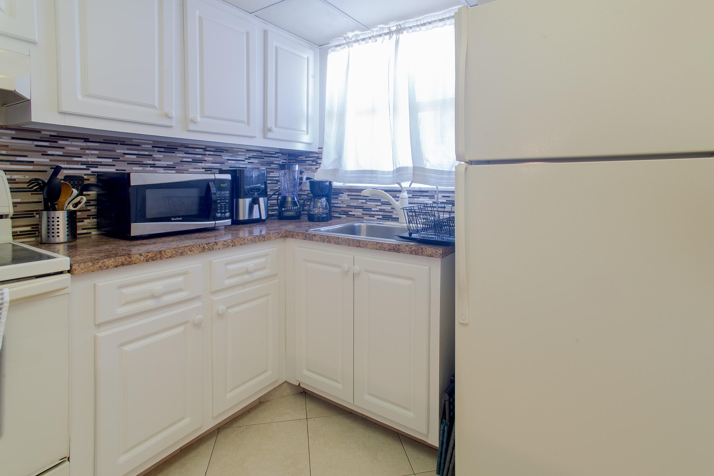 3091 E Sun Sunrise Lakes Drive E 207, Sunrise, FL 33322 — photo 2 of 54