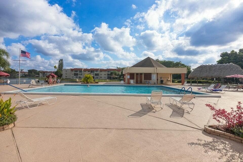 3091 E Sun Sunrise Lakes Drive E 207, Sunrise, FL 33322 — photo 27 of 54