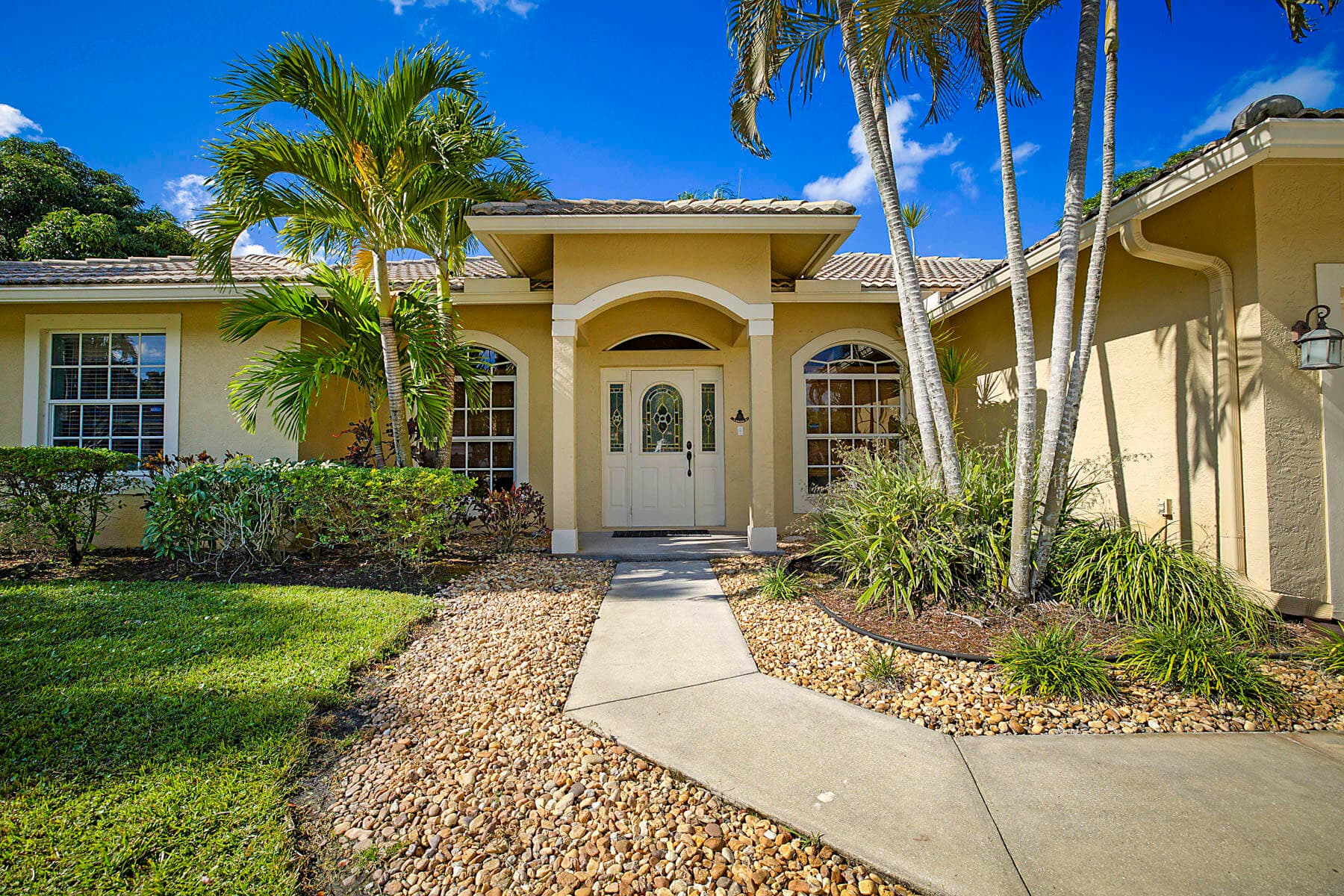 2963 Werwood Court, Wellington, FL 33414 — photo 3 of 37