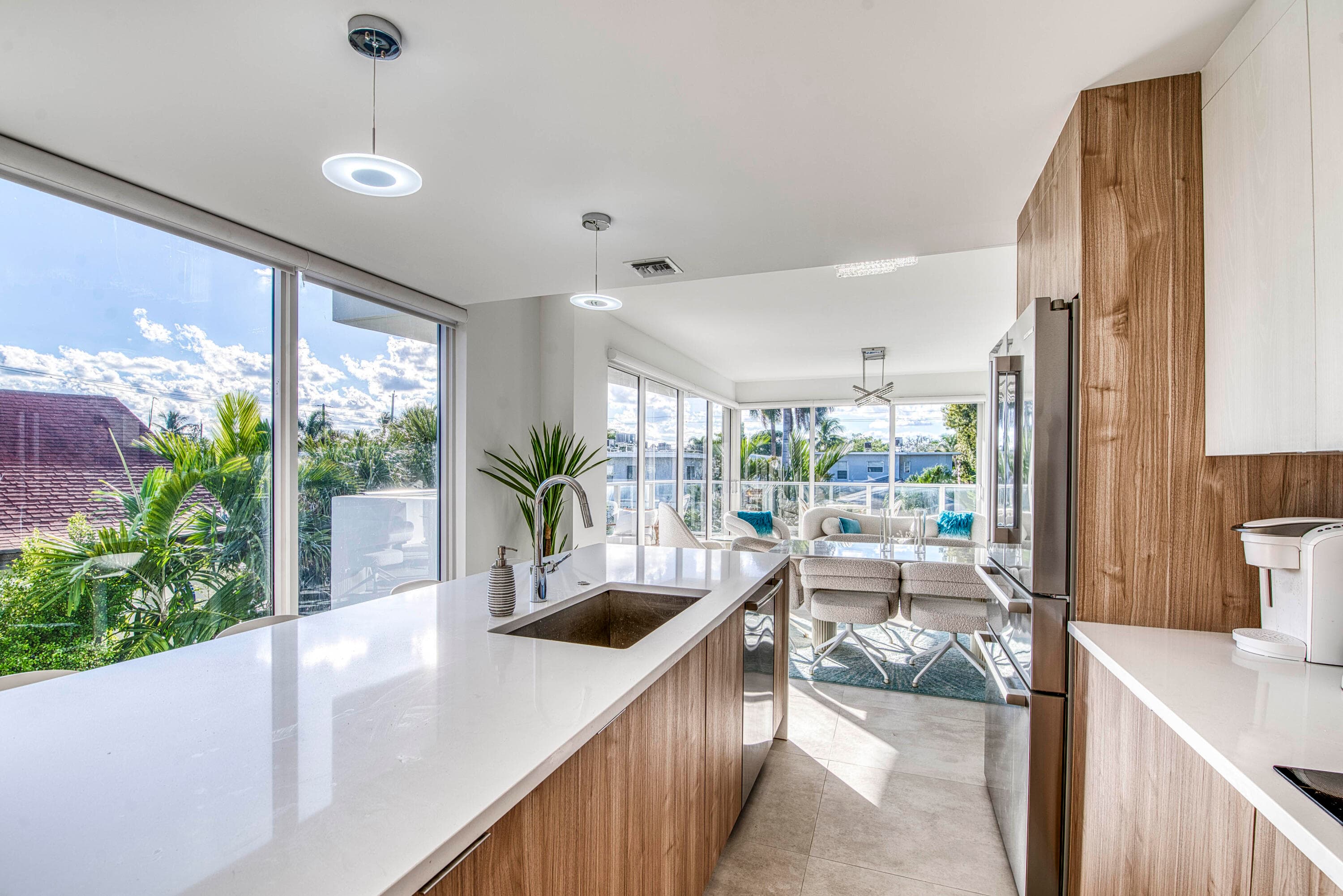 117 Lake Avenue 204, Lake Worth Beach, FL 33460 — photo 12 of 31