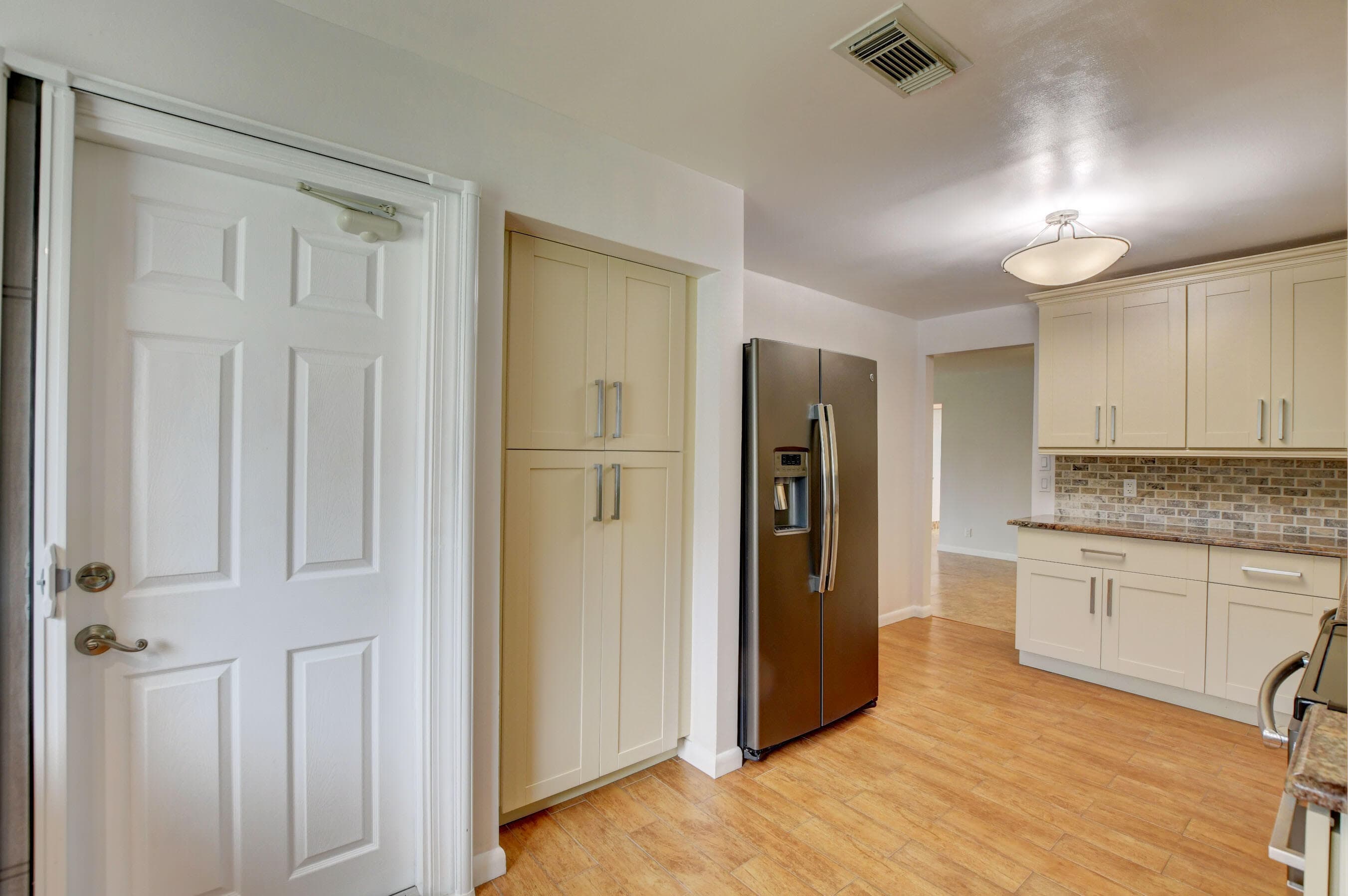 6347 Country Wood Way, Delray Beach, FL 33484 — photo 4 of 27