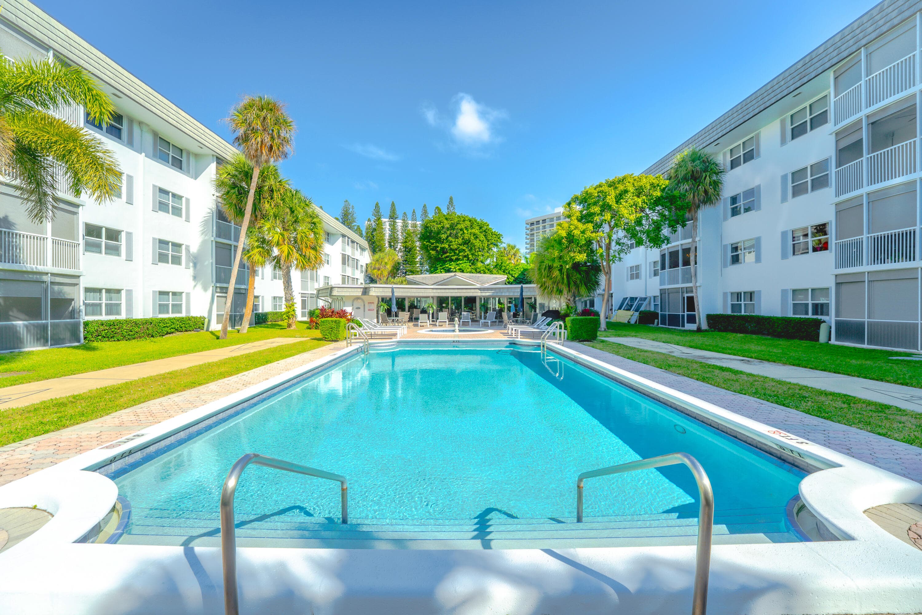 800 E Camino Real 309, Boca Raton, FL 33432 — photo 3 of 37