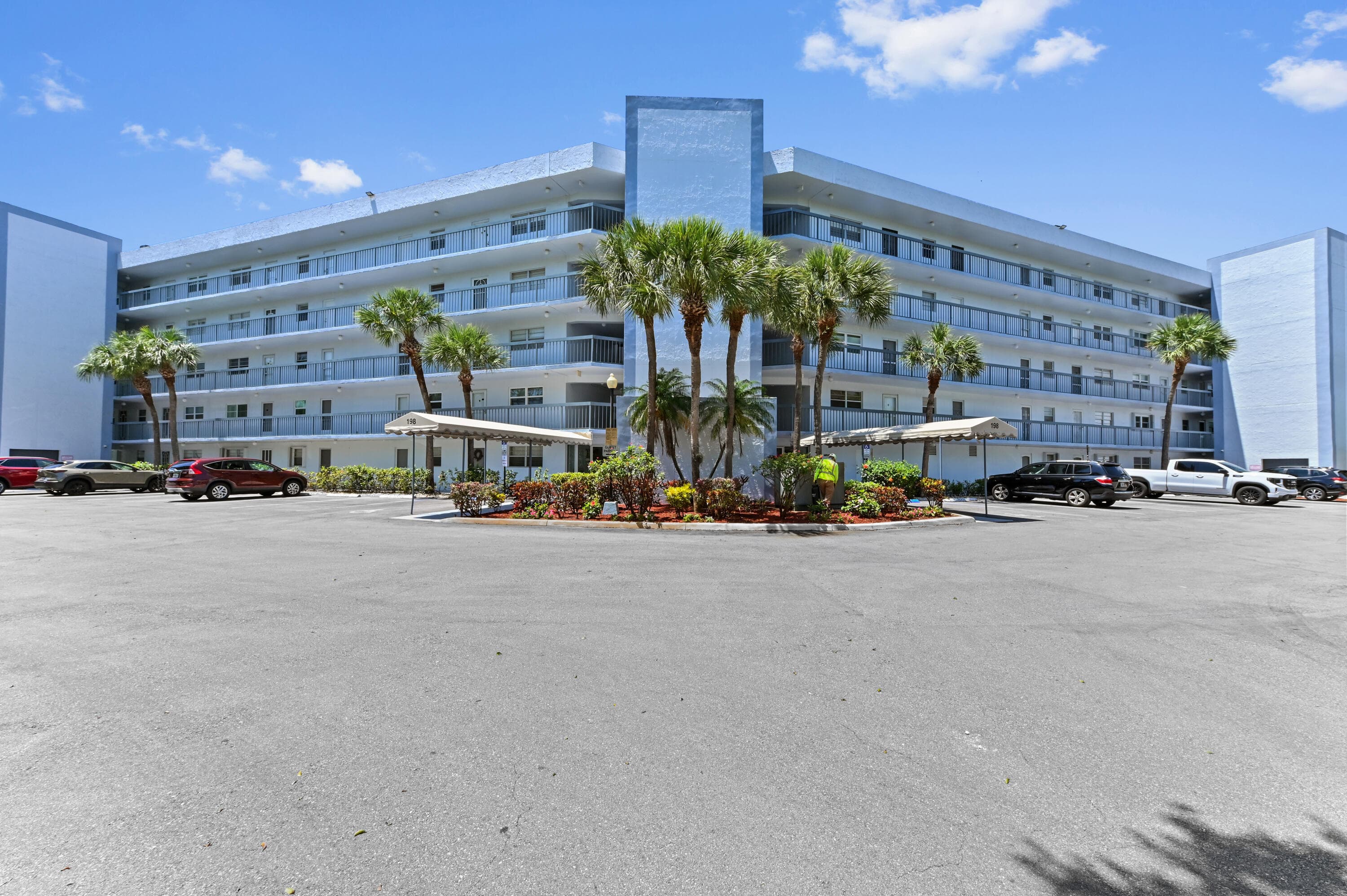 198 NW 67th Street 207, Boca Raton, FL 33487 — photo 1 of 42