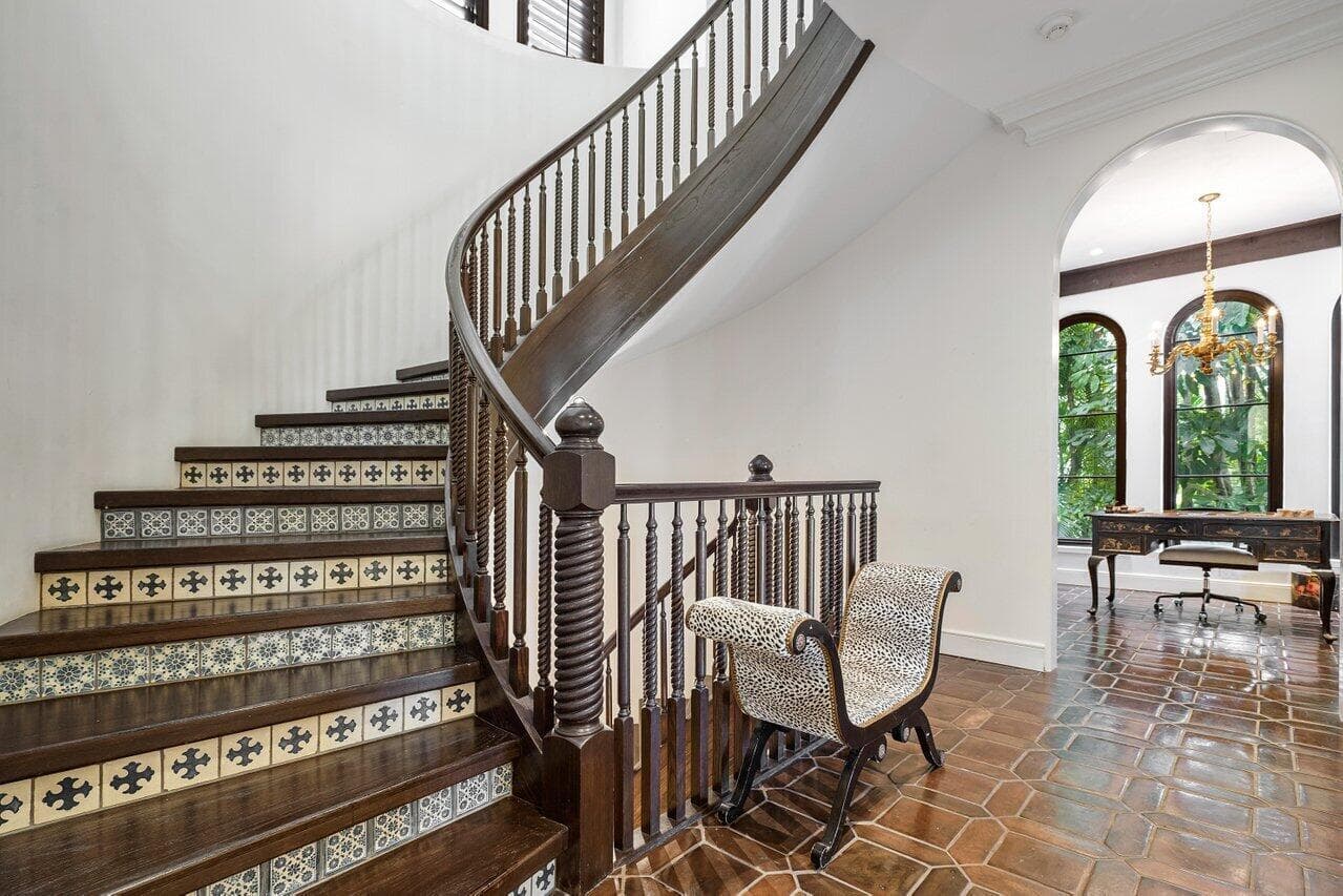 12 Lagomar Road, Palm Beach, FL 33480 — photo 17 of 38
