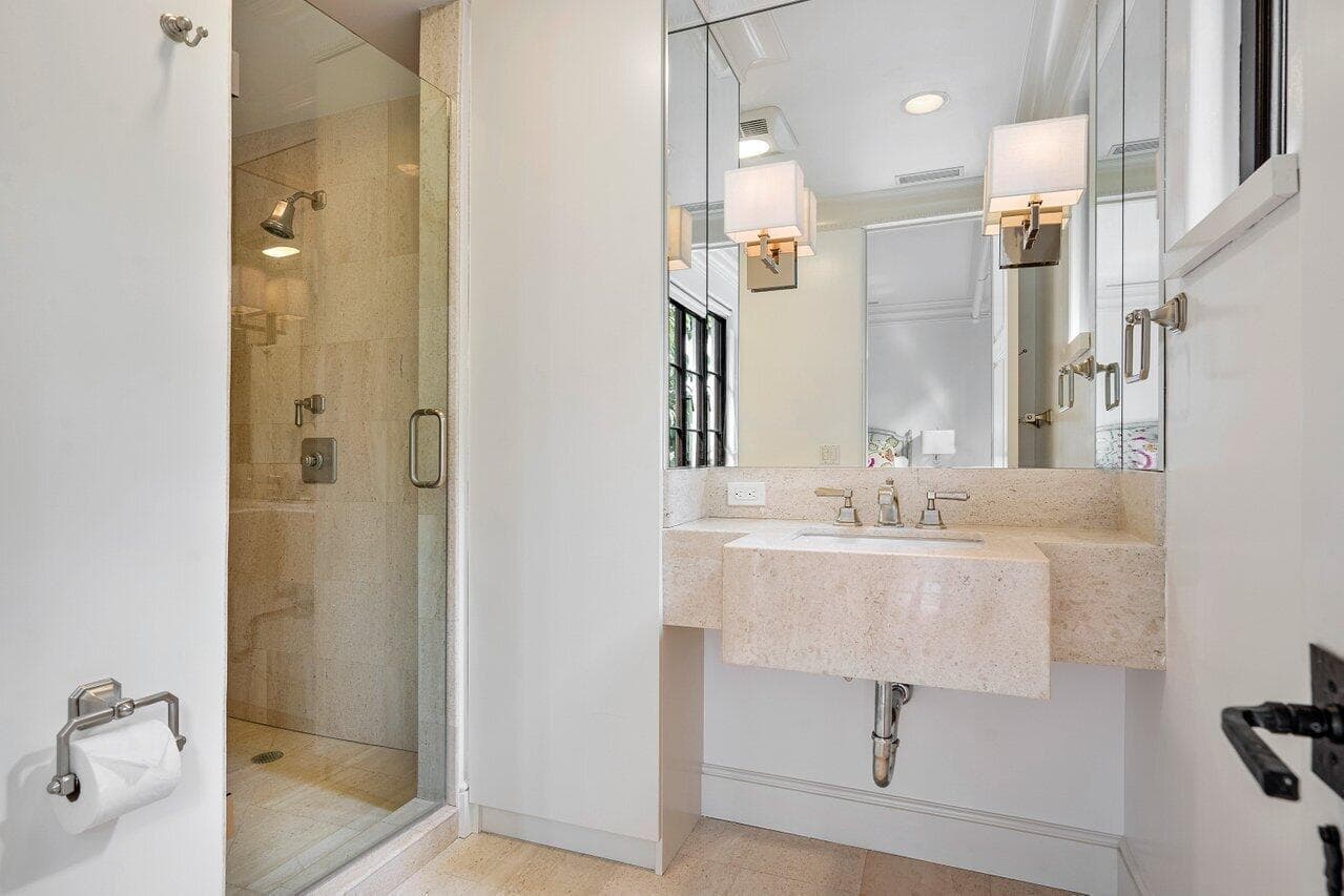 12 Lagomar Road, Palm Beach, FL 33480 — photo 19 of 38