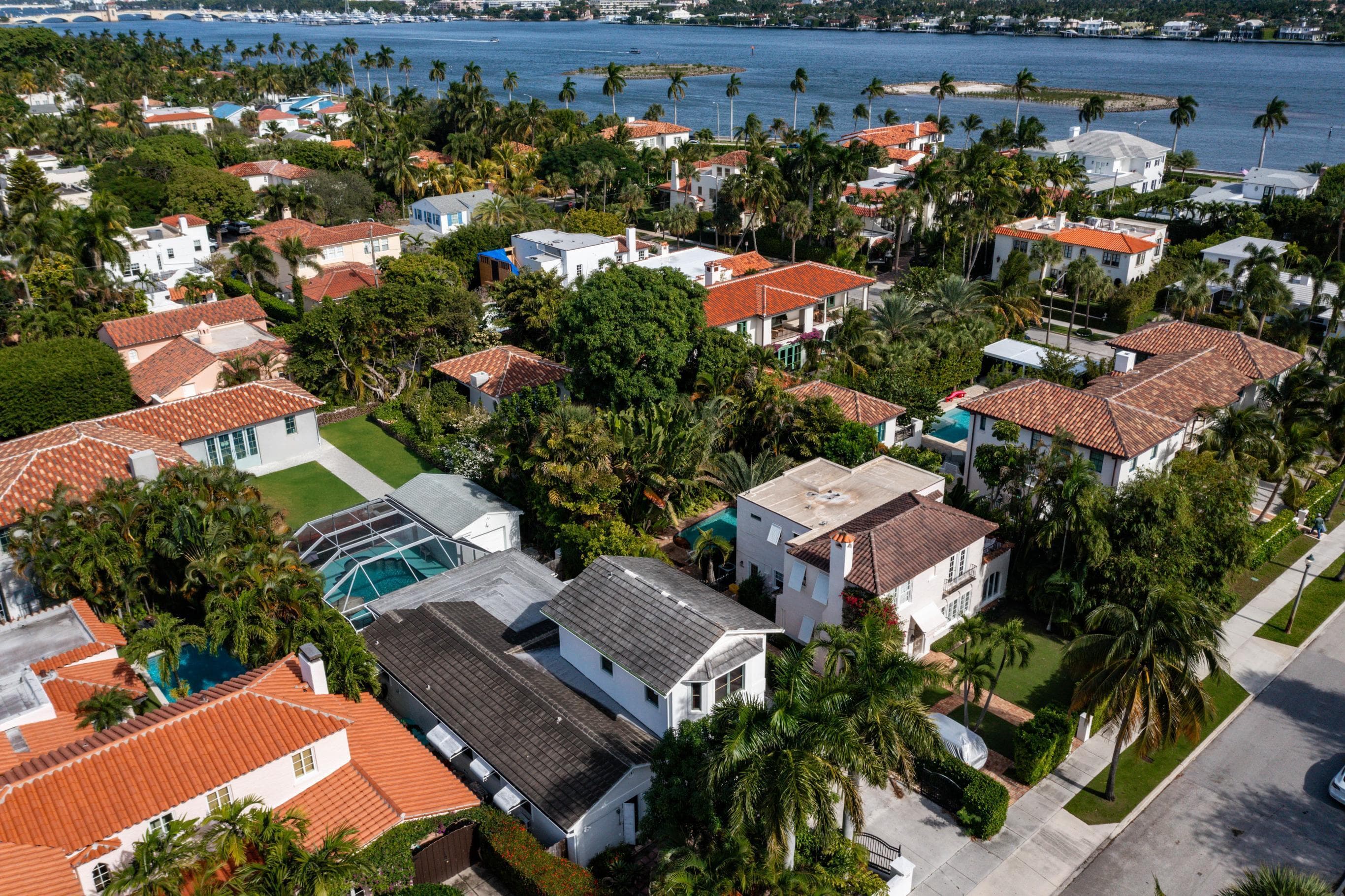217 Sunset Road, West Palm Beach, FL 33401 — photo 8 of 16