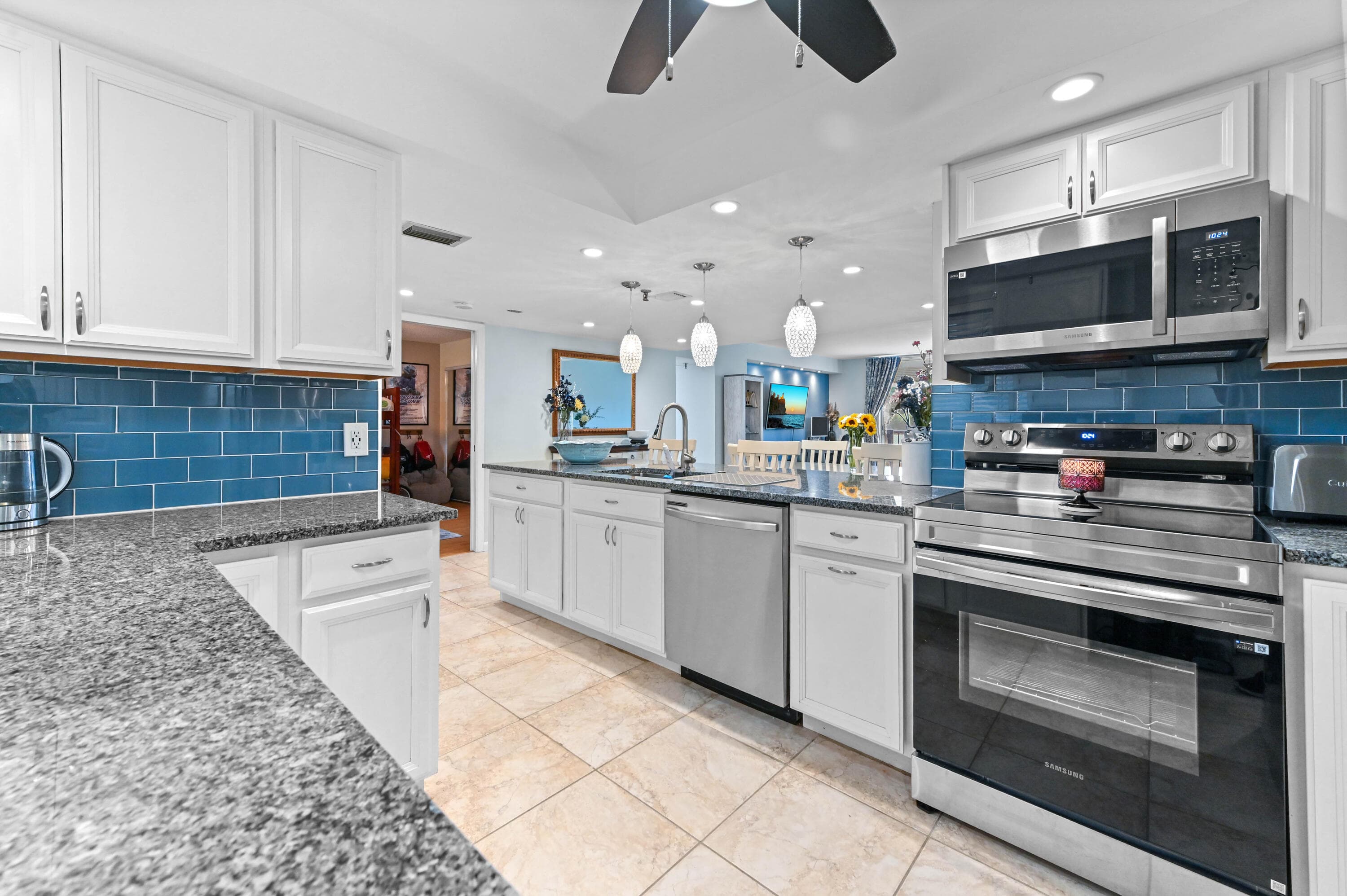 198 NW 67th Street 207, Boca Raton, FL 33487 — photo 7 of 42