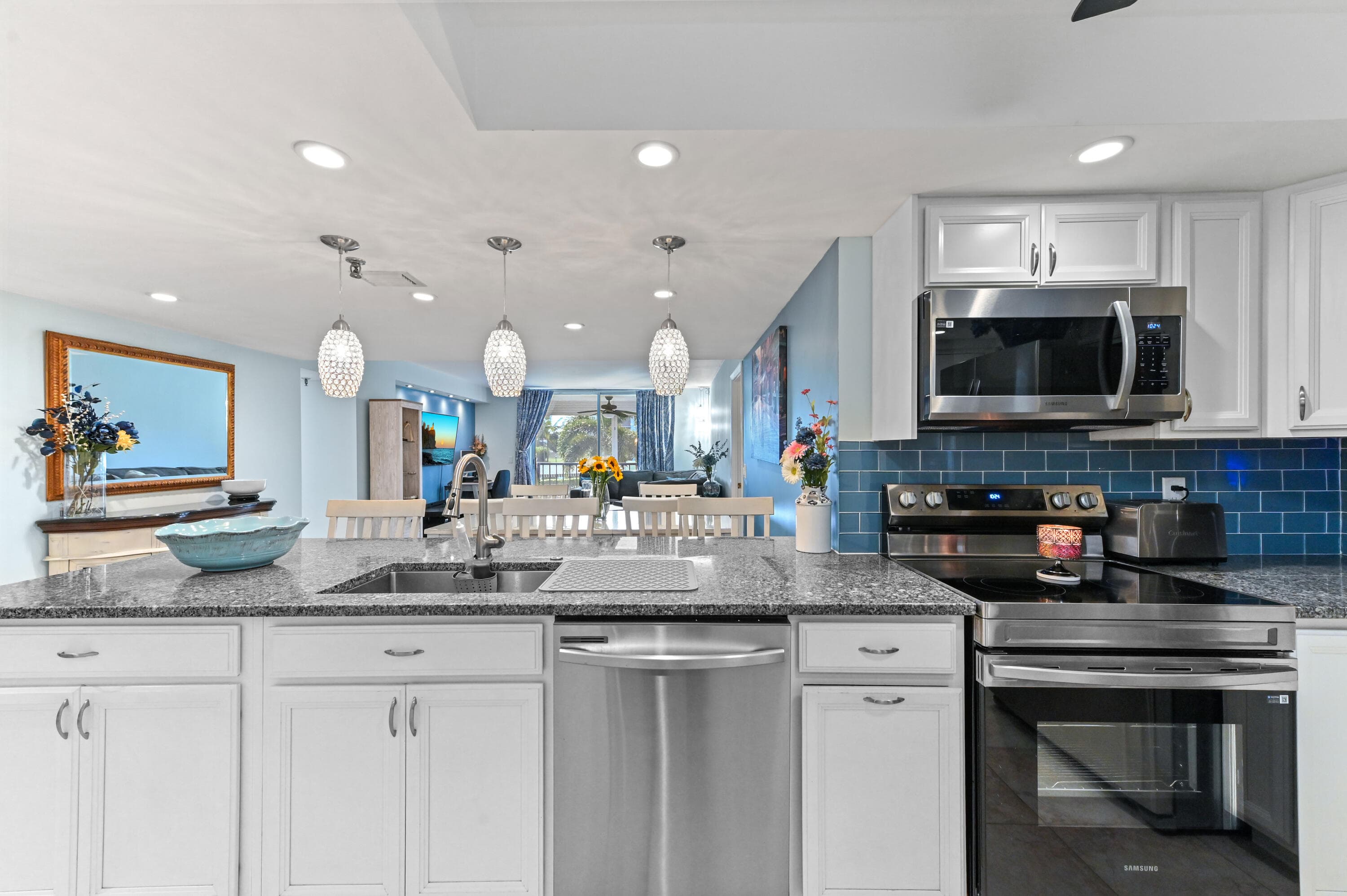 198 NW 67th Street 207, Boca Raton, FL 33487 — photo 8 of 42