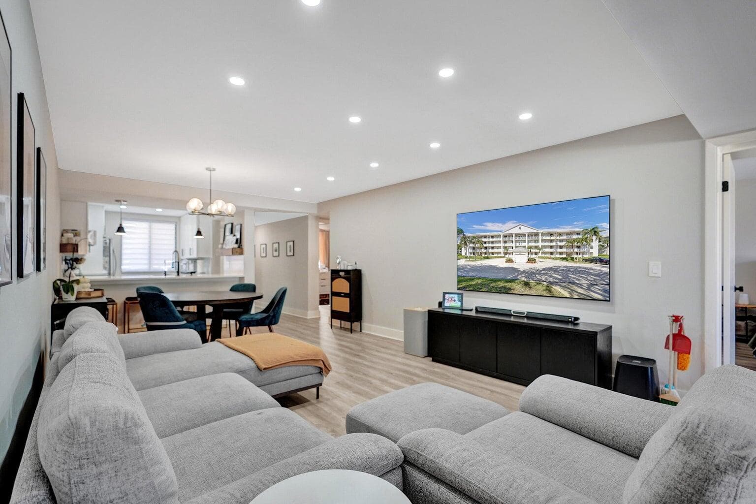 6193 Balboa Circle 201, Boca Raton, FL 33433 — photo 30 of 67