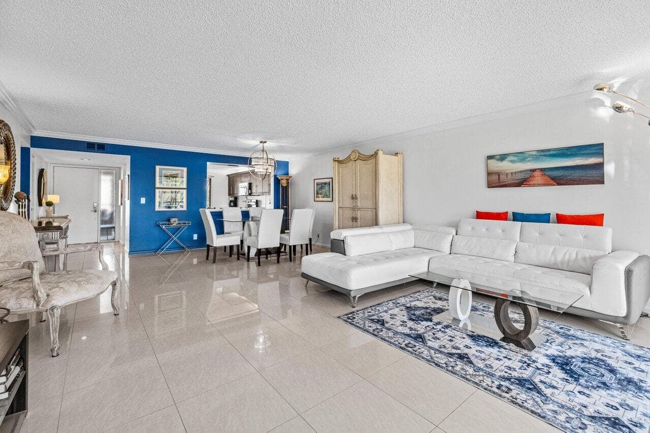 5589 Fairway Park Drive 202, Boynton Beach, FL 33437 — photo 16 of 52
