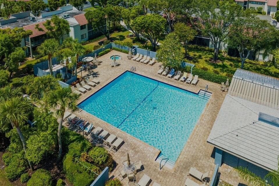 5589 Fairway Park Drive 202, Boynton Beach, FL 33437 — photo 40 of 52
