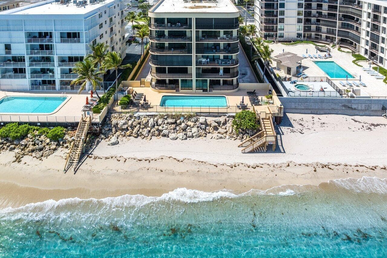 4000 S Ocean Boulevard 502, South Palm Beach, FL 33480 — photo 4 of 37