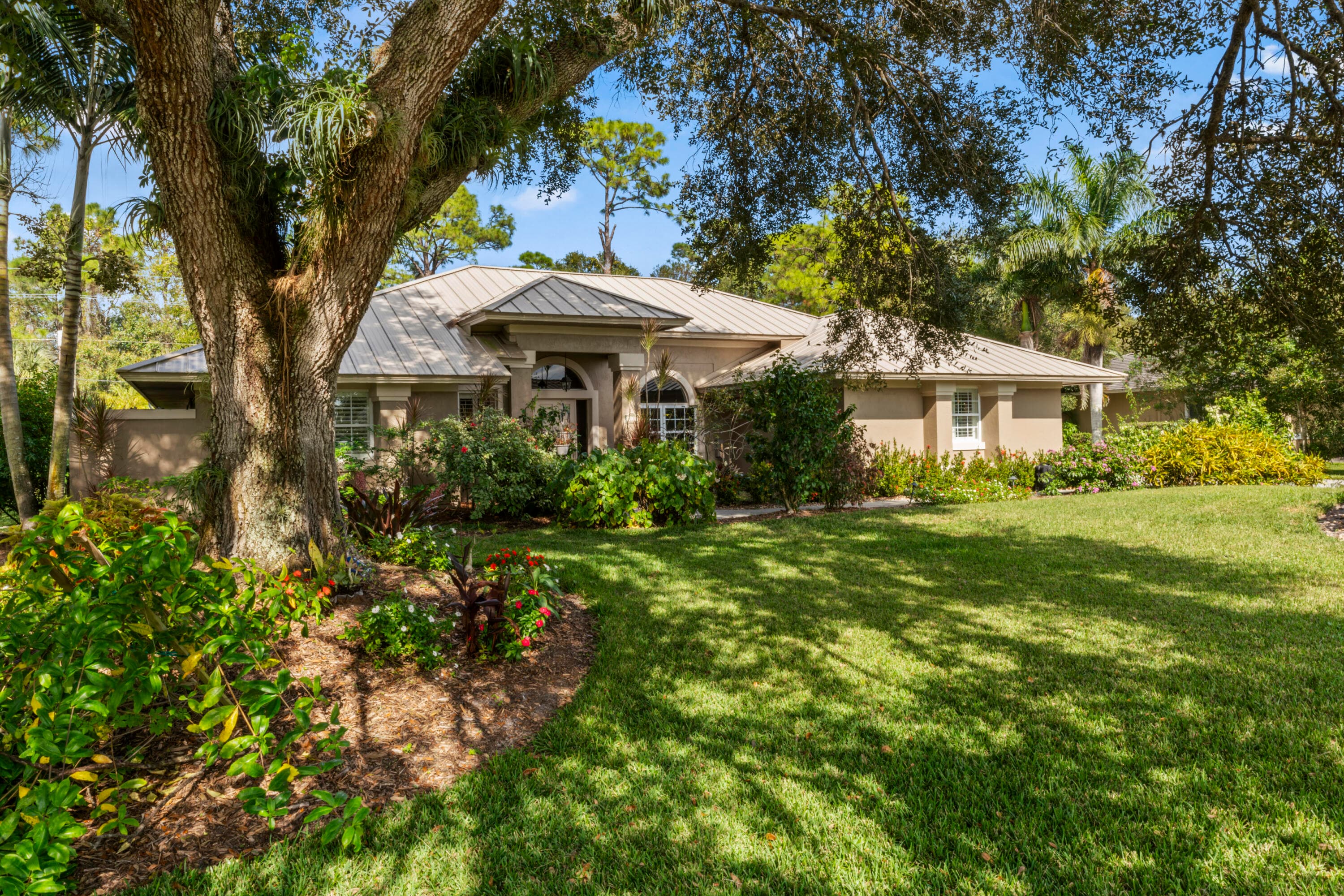 3221 Bent Pine Drive, Fort Pierce, FL 34951 — photo 2 of 53