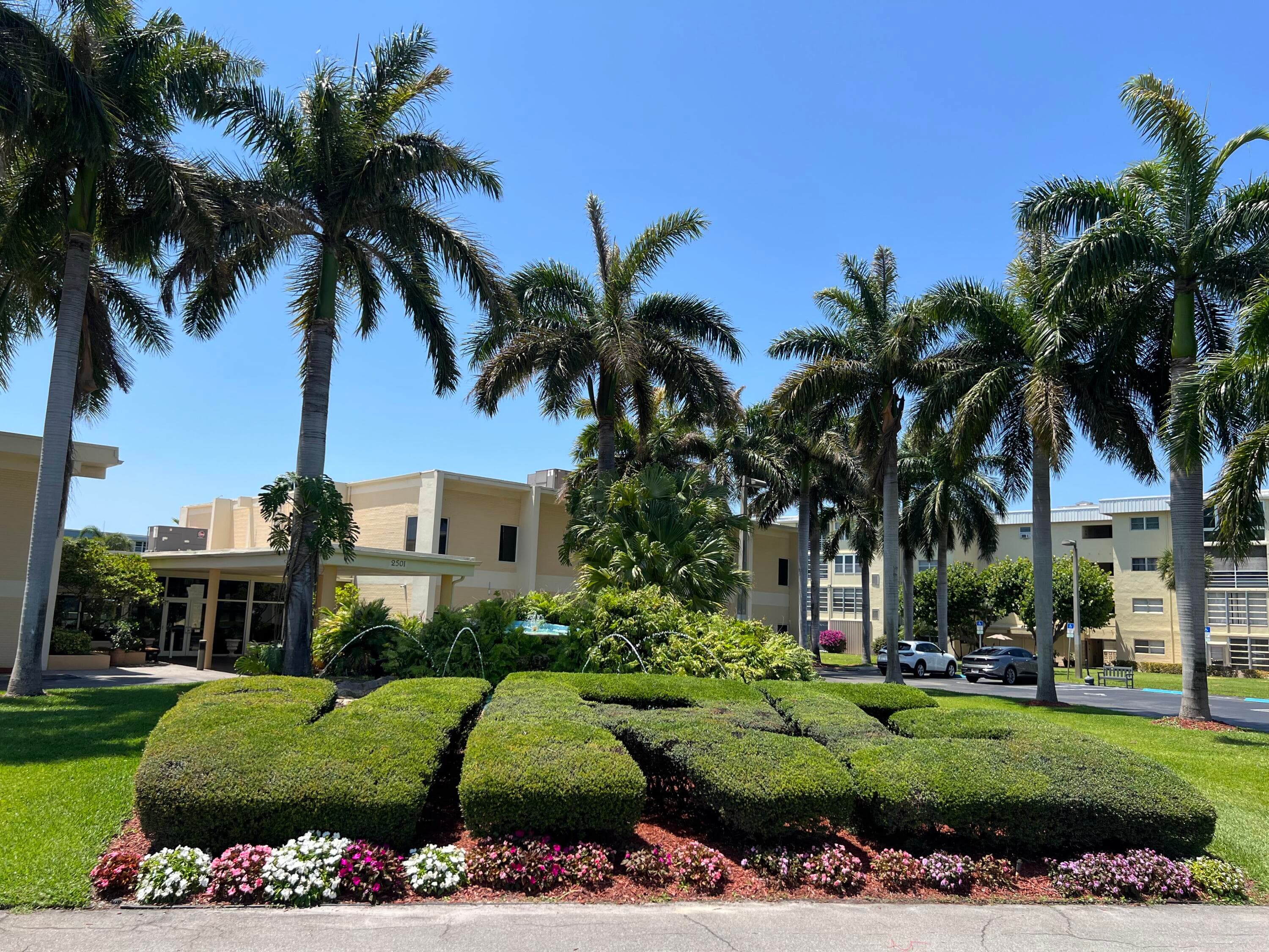 230 NE 26th Avenue 2070, Boynton Beach, FL 33435 — photo 33 of 45
