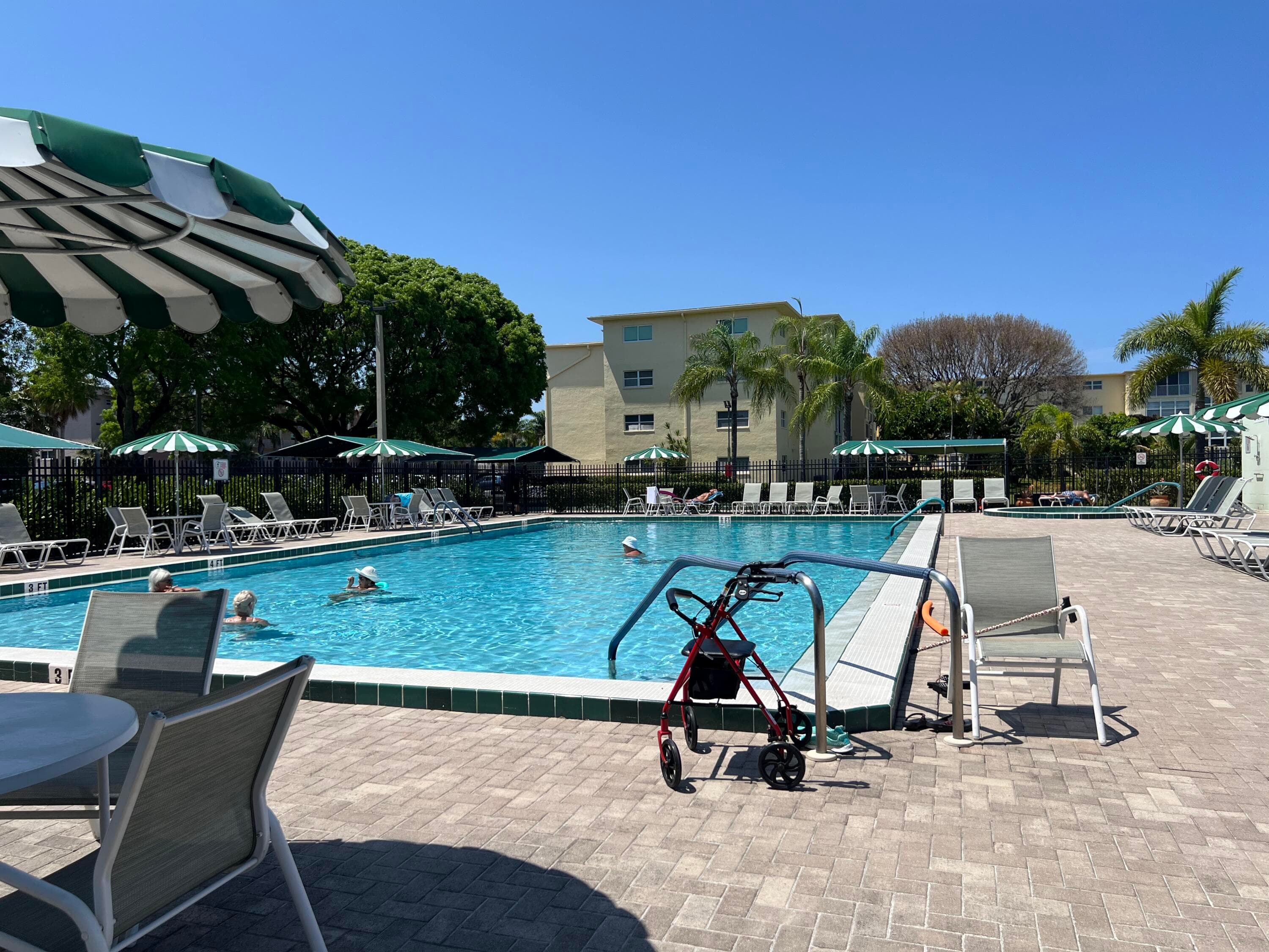 230 NE 26th Avenue 2070, Boynton Beach, FL 33435 — photo 44 of 45