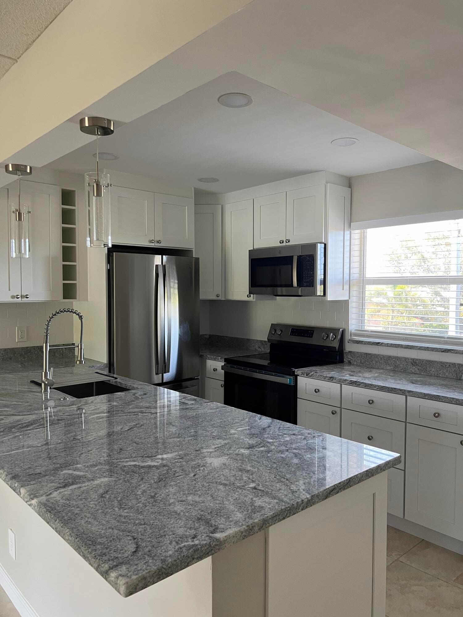 230 NE 26th Avenue 2070, Boynton Beach, FL 33435 — photo 9 of 45
