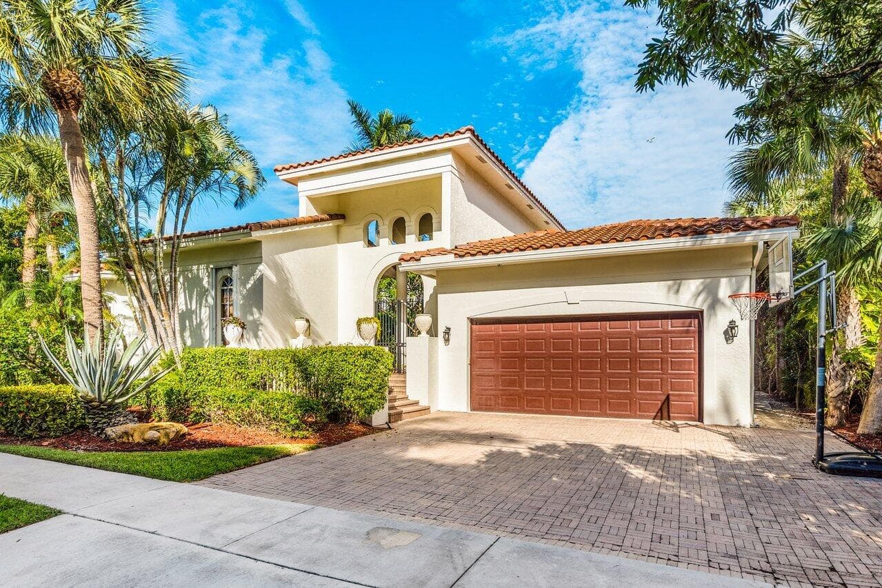200 N Lake Drive, Lantana, FL 33462 — photo 54 of 55