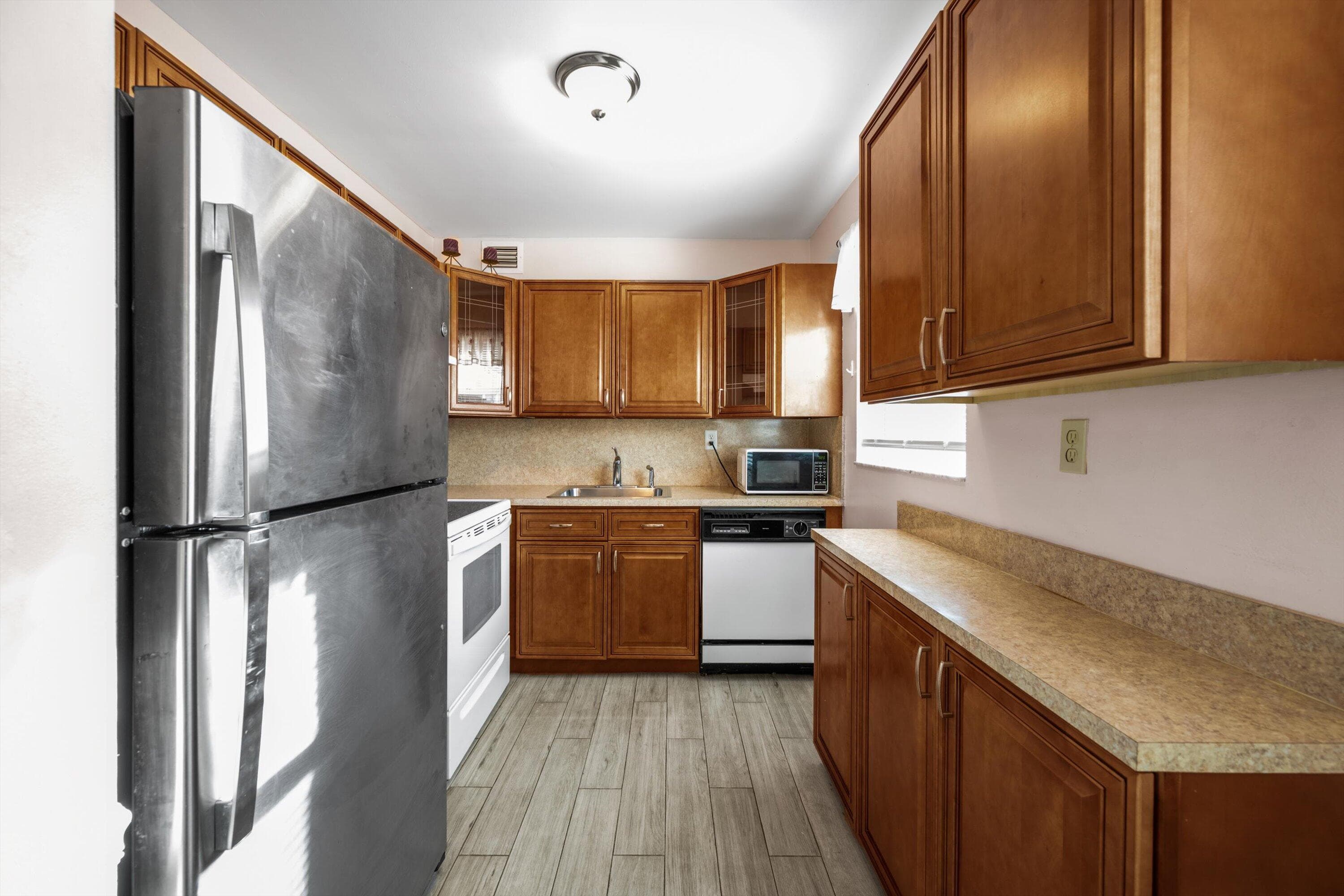 380 Sheffield P, West Palm Beach, FL 33417 — photo 11 of 22
