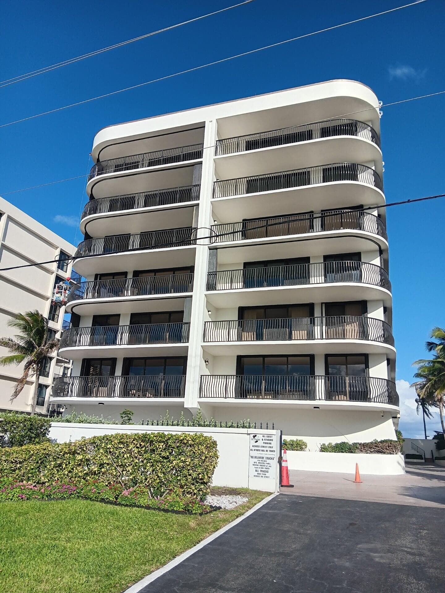4000 S Ocean Boulevard 502, South Palm Beach, FL 33480 — photo 1 of 37