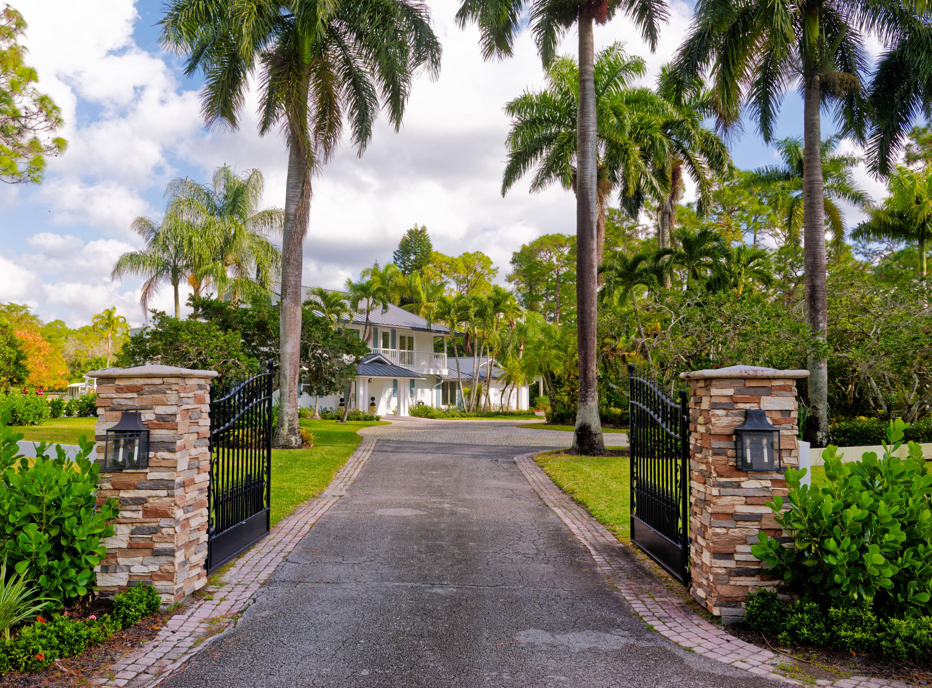 13395 Running Water Road, Palm Beach Gardens, FL 33418 — photo 5 of 117