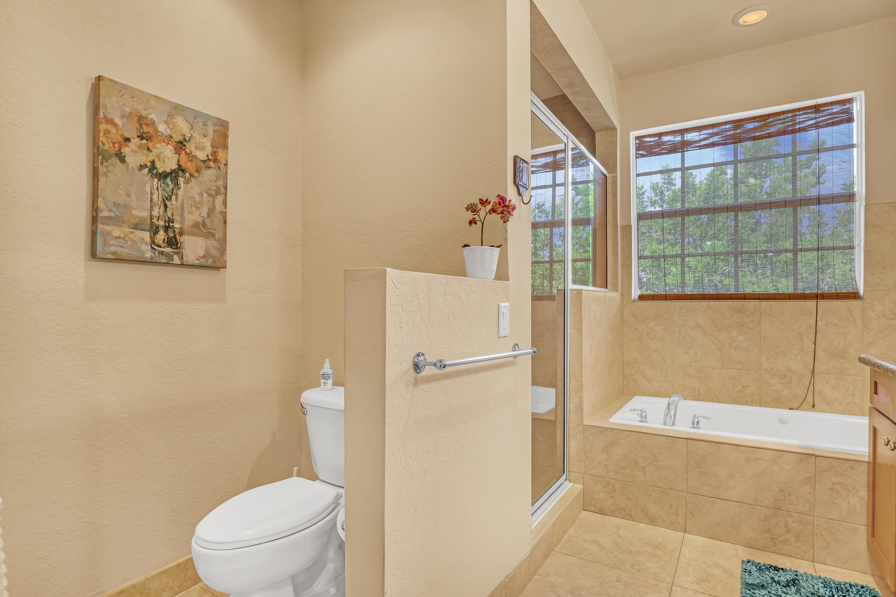 2560 NE 11th Street, Pompano Beach, FL 33062 — photo 8 of 18
