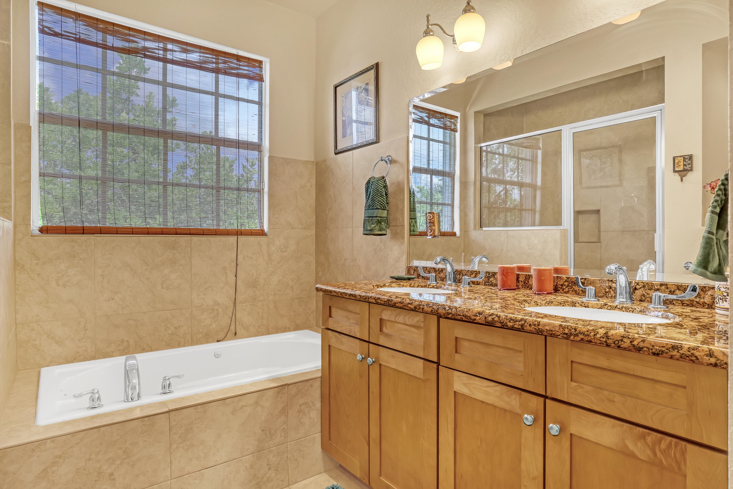 2560 NE 11th Street, Pompano Beach, FL 33062 — photo 11 of 18